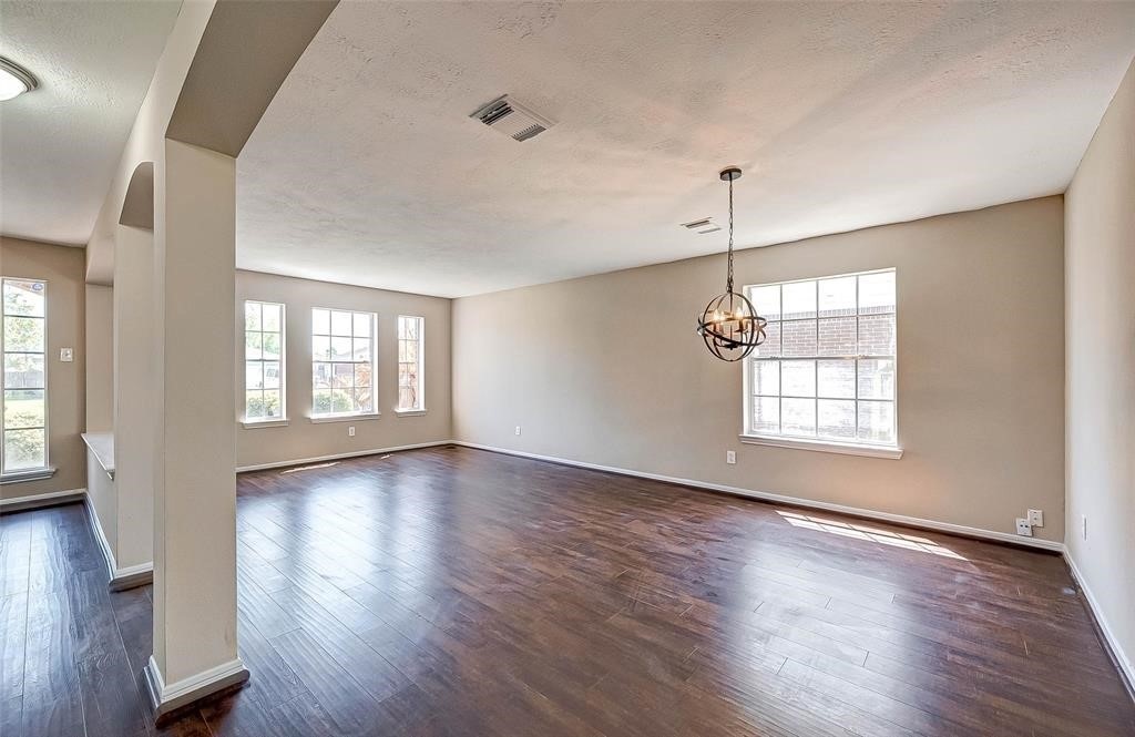 16510 Amy Ridge Road, Houston, TX 77053