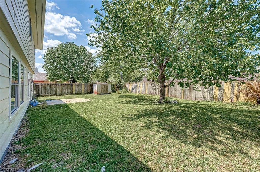 16510 Amy Ridge Road, Houston, TX 77053