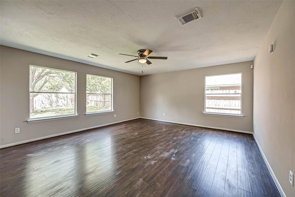 16510 Amy Ridge Road, Houston, TX 77053