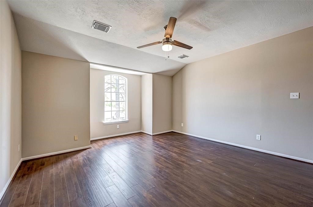 16510 Amy Ridge Road, Houston, TX 77053