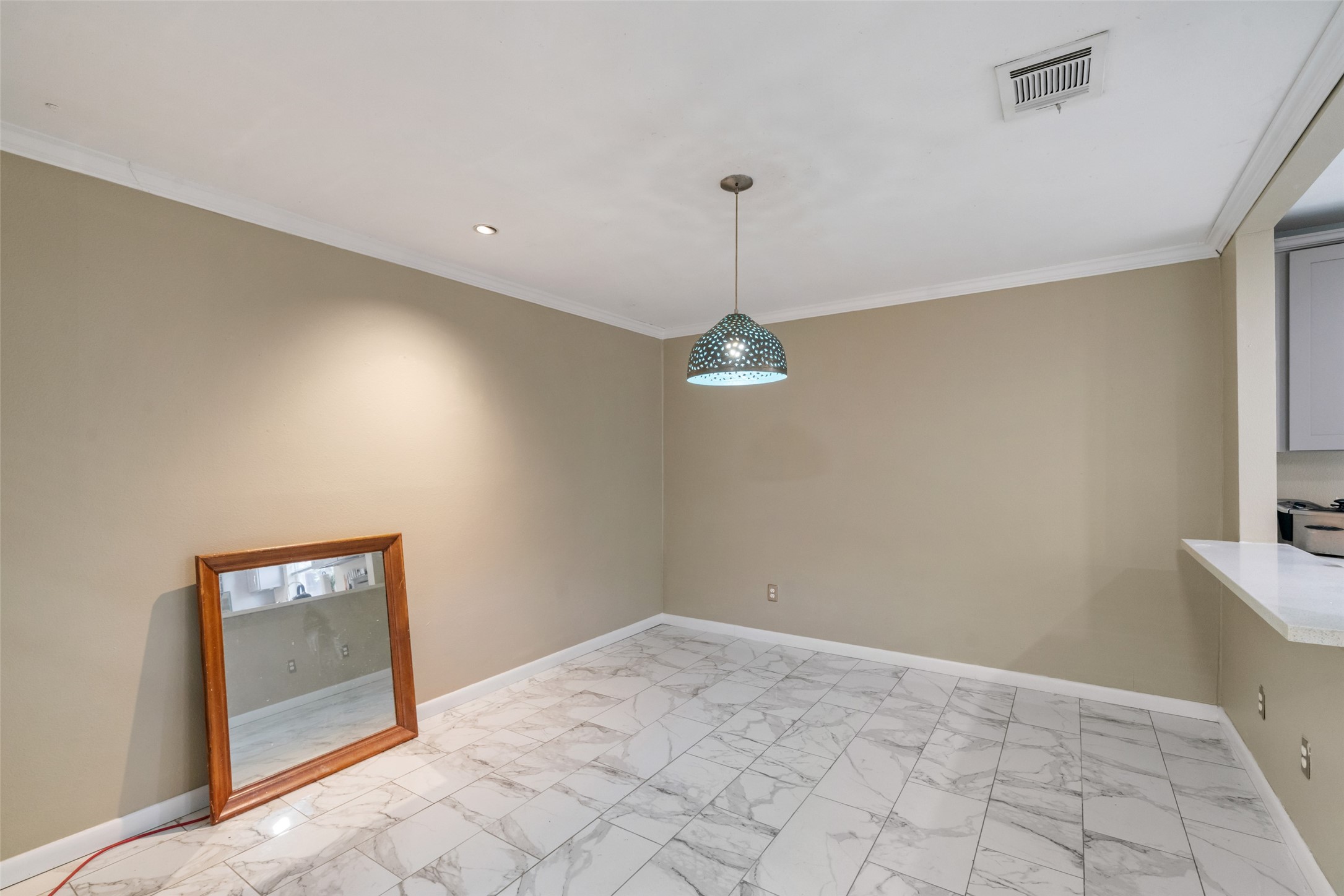 10831 Valley Hills Drive, Houston, TX 77071