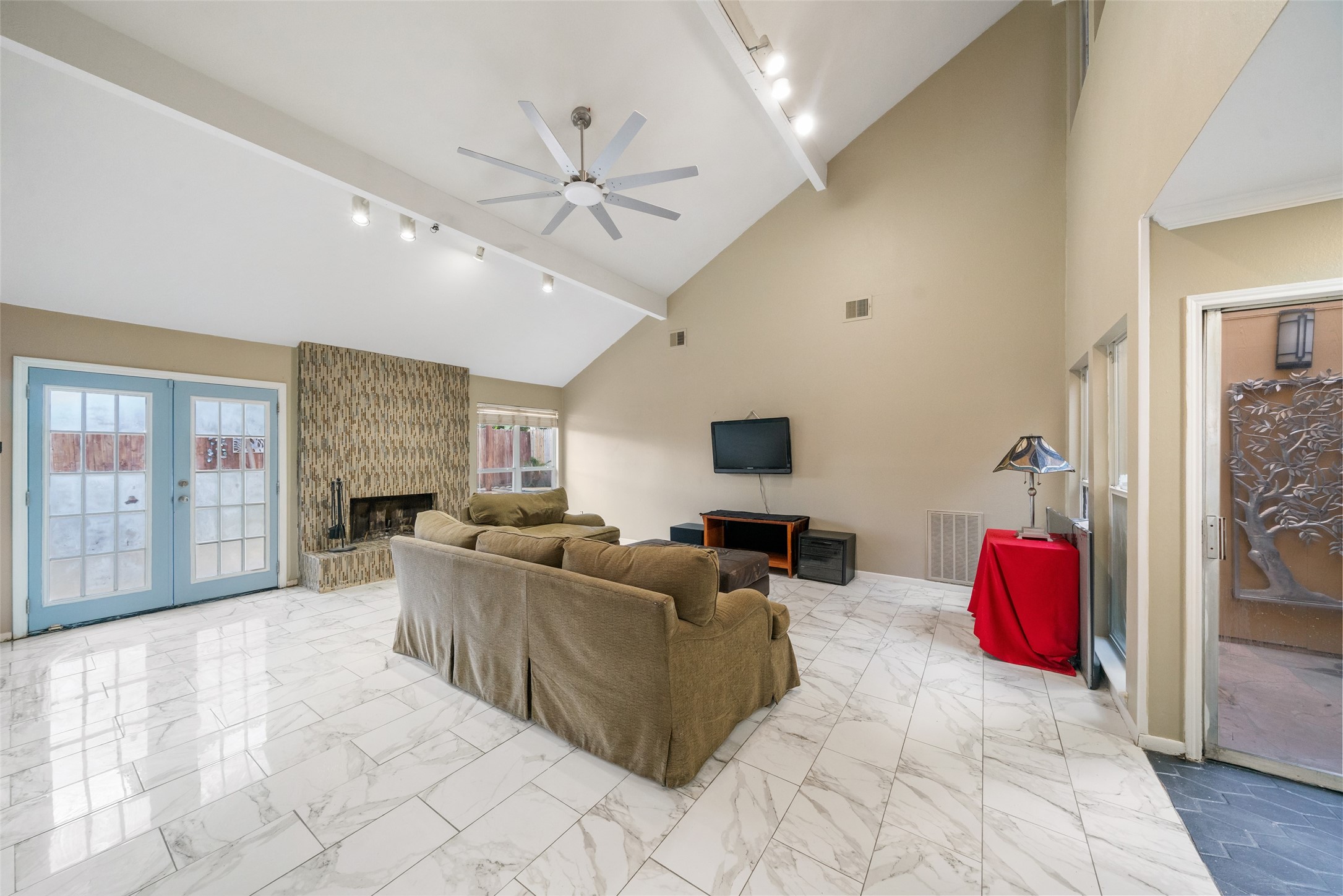 10831 Valley Hills Drive, Houston, TX 77071