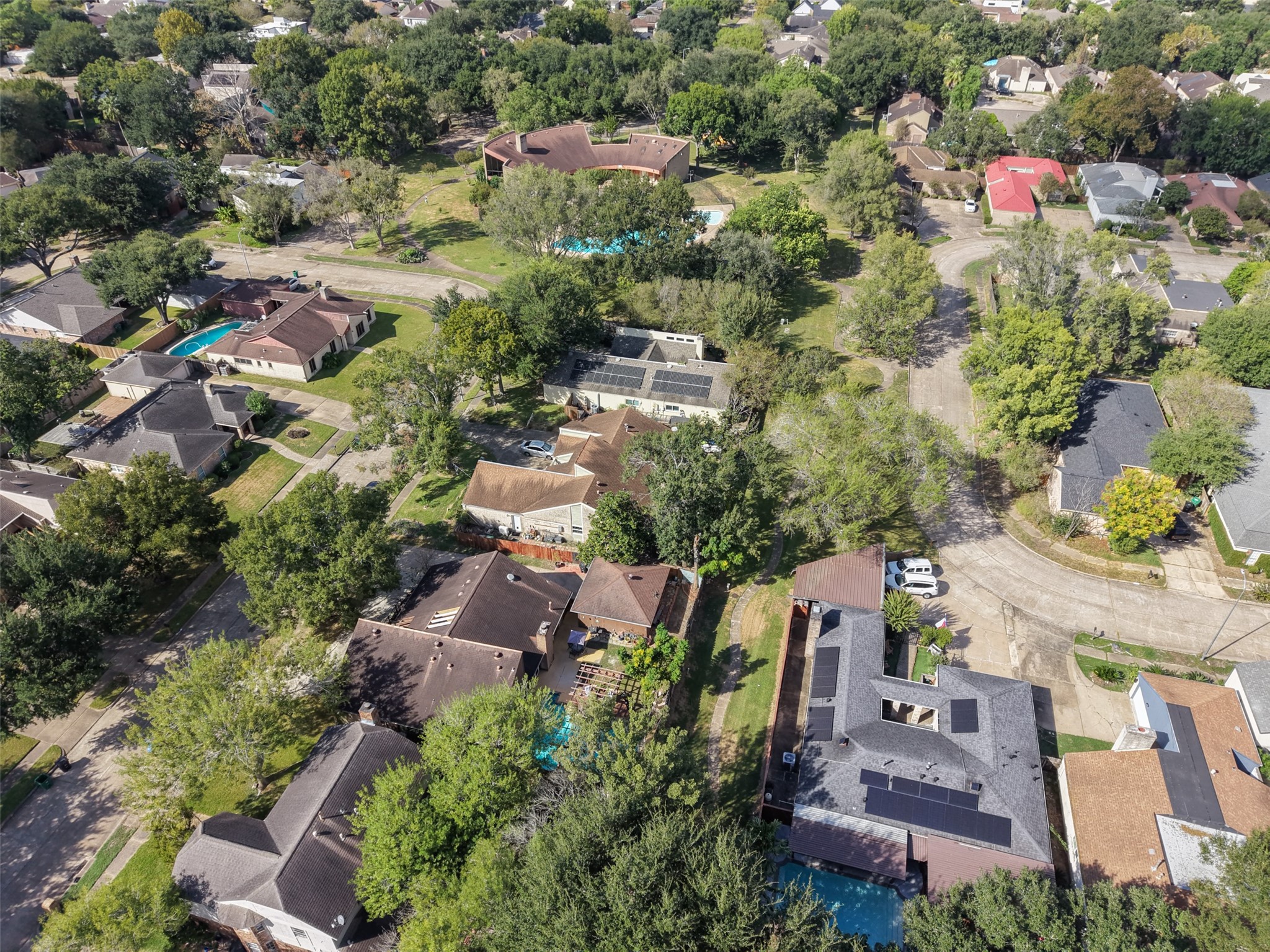 10831 Valley Hills Drive, Houston, TX 77071