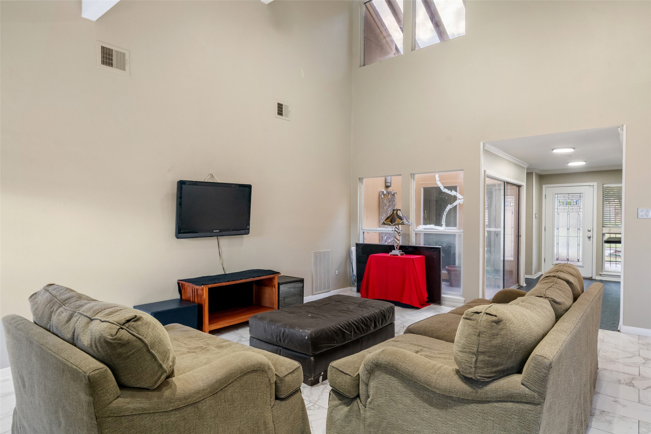 10831 Valley Hills Drive, Houston, TX 77071