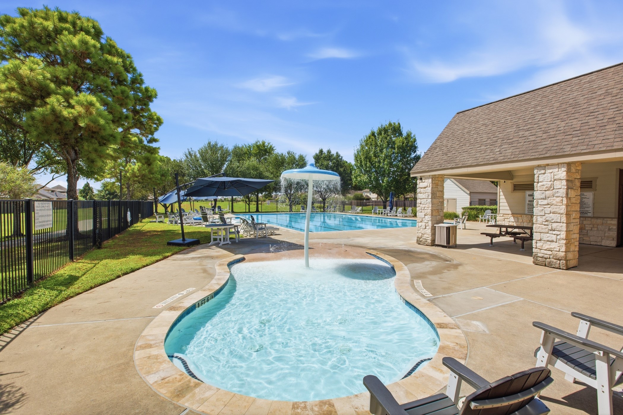 9975 Spring Rock Lane, Brookshire, TX 77423