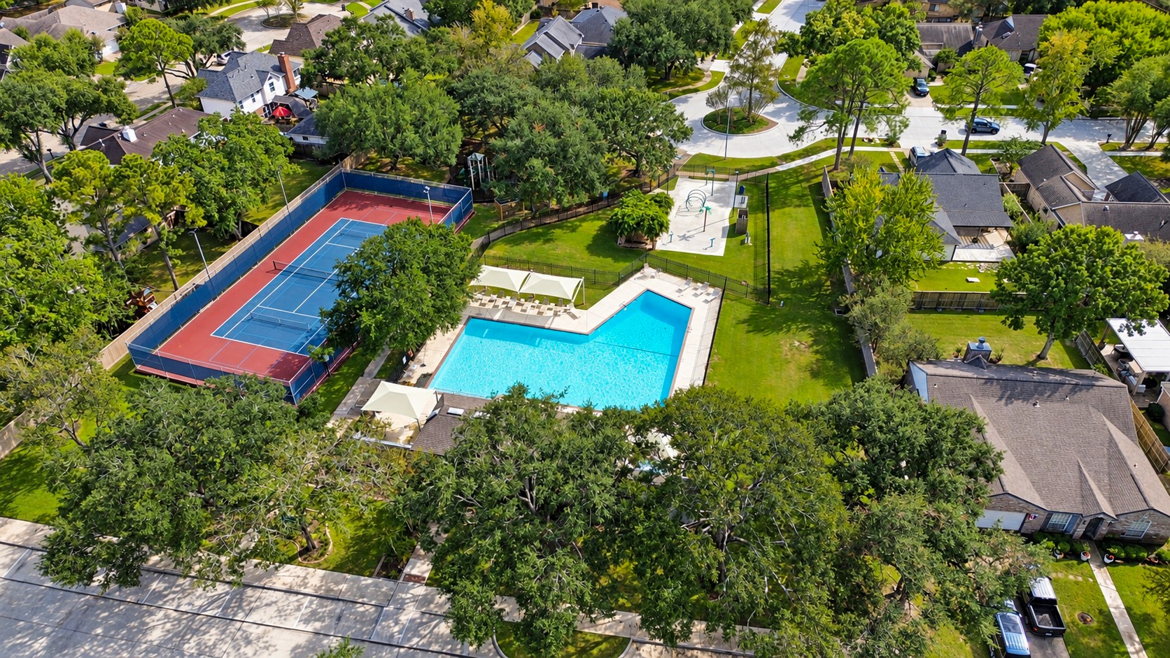 820 Wood Bridge Circle, Sugar Land, TX 77498