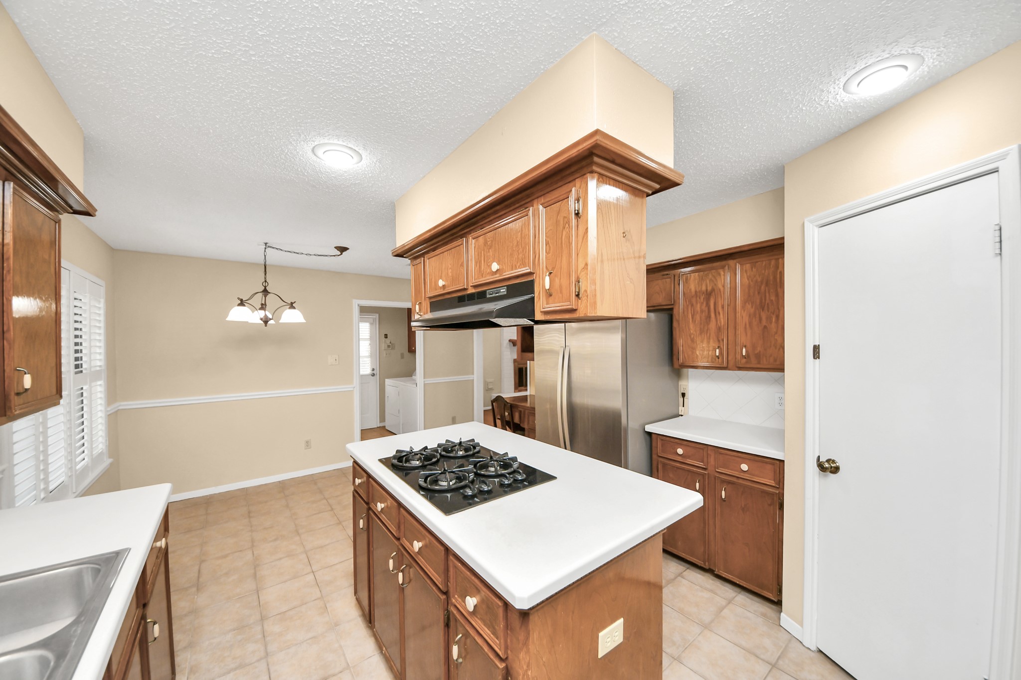 820 Wood Bridge Circle, Sugar Land, TX 77498