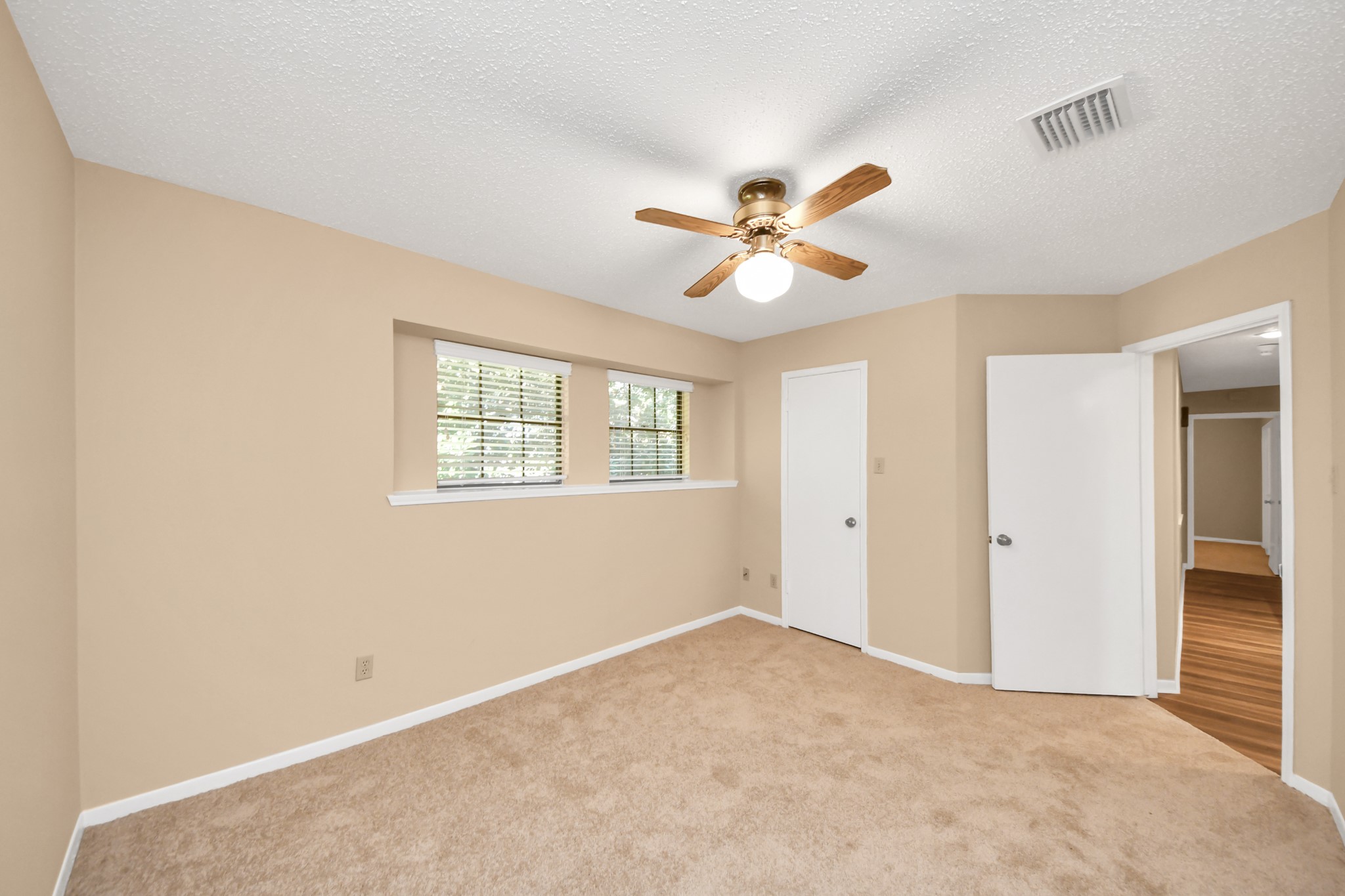 820 Wood Bridge Circle, Sugar Land, TX 77498