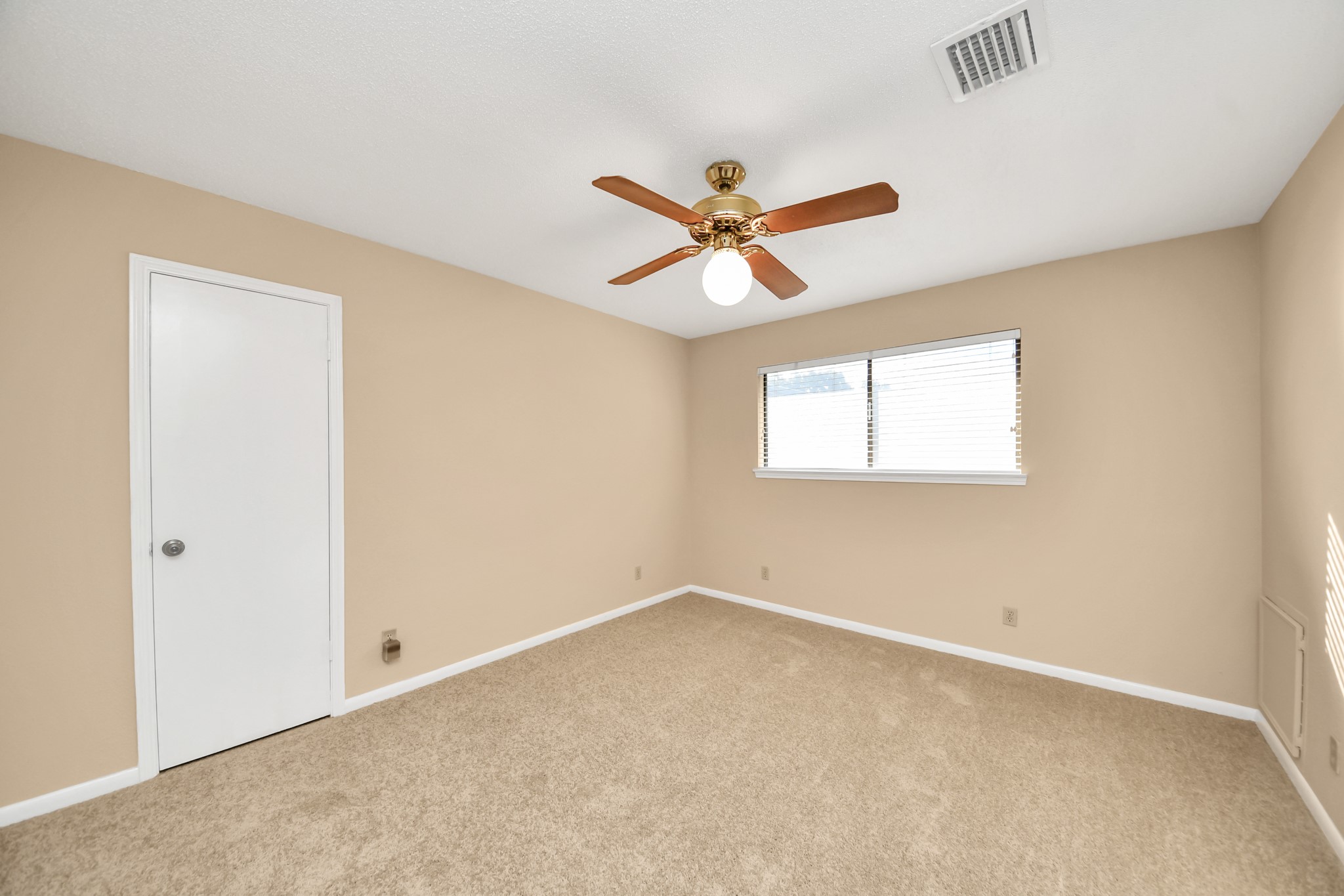 820 Wood Bridge Circle, Sugar Land, TX 77498