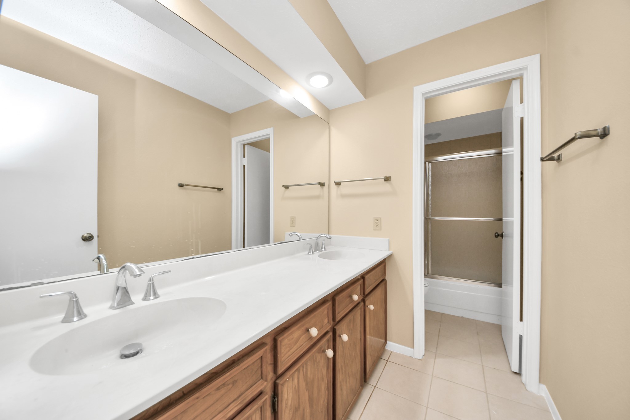 820 Wood Bridge Circle, Sugar Land, TX 77498