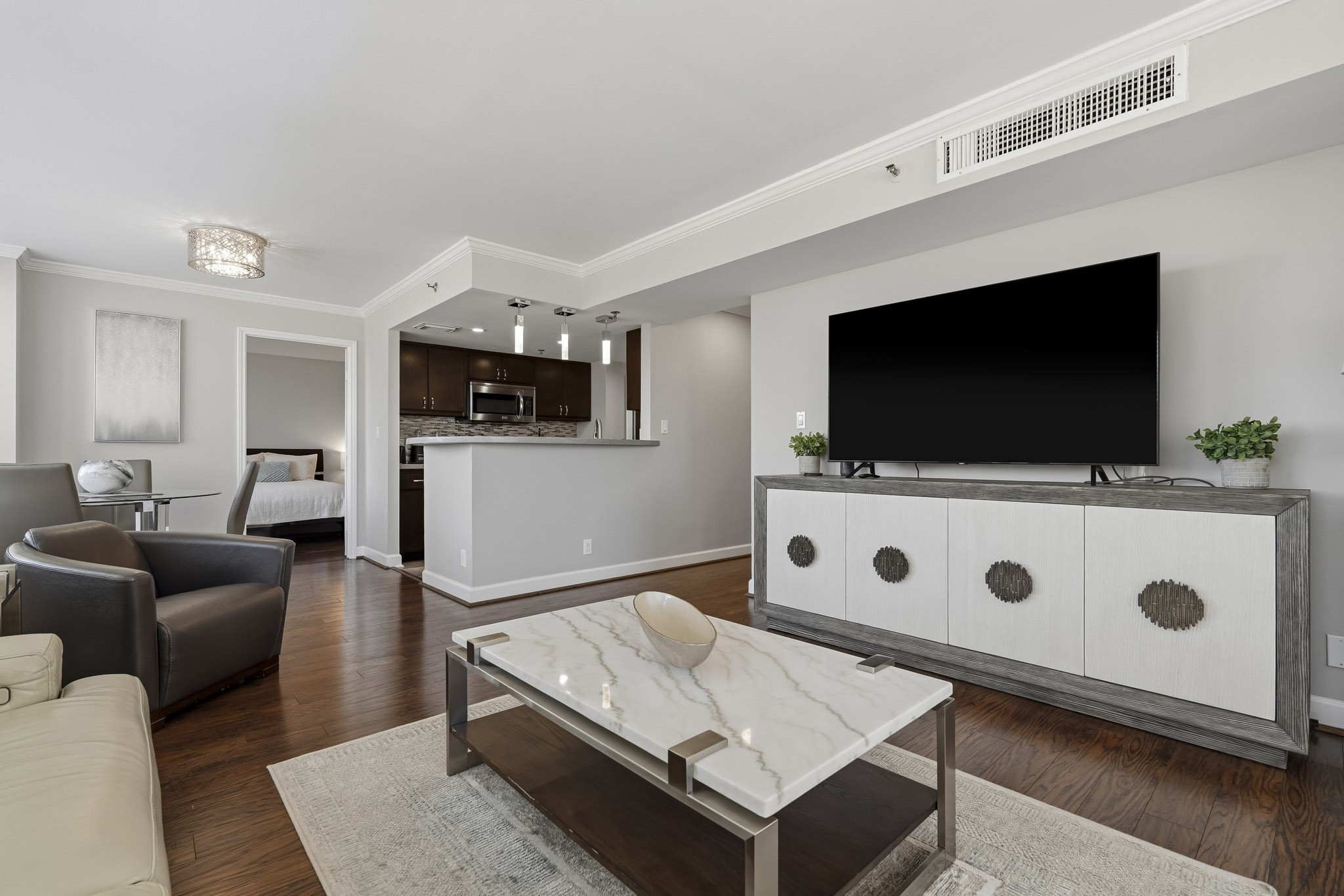 3525 Sage Road, #709, Houston, TX 77056 3525 Sage Road, #709, Houston, TX 77056