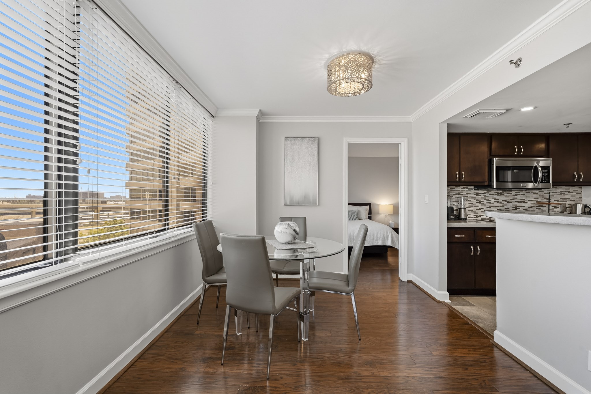 3525 Sage Road, #709, Houston, TX 77056 3525 Sage Road, #709, Houston, TX 77056