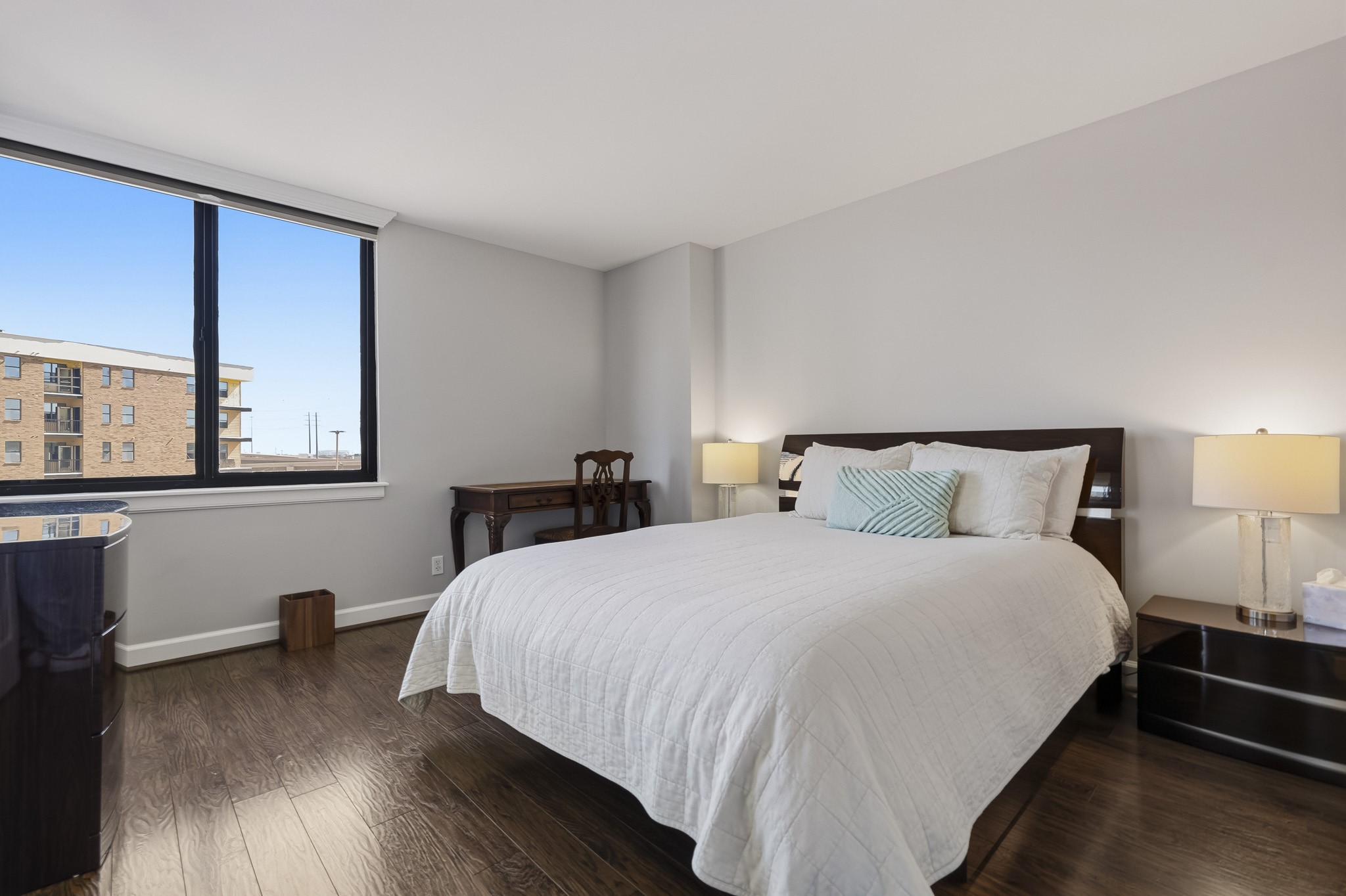 3525 Sage Road, #709, Houston, TX 77056 3525 Sage Road, #709, Houston, TX 77056