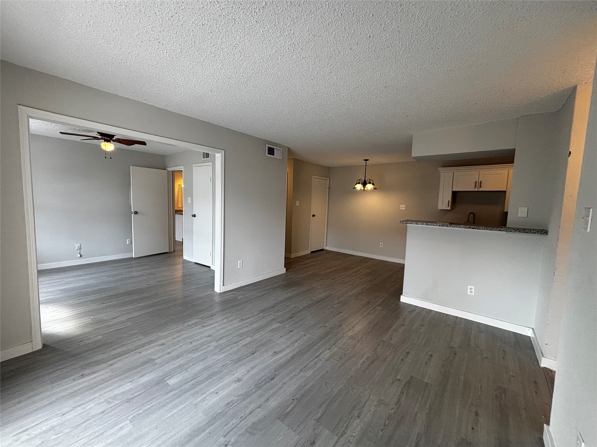 2750 Holly Hall Street, #1207, Houston, TX 77054