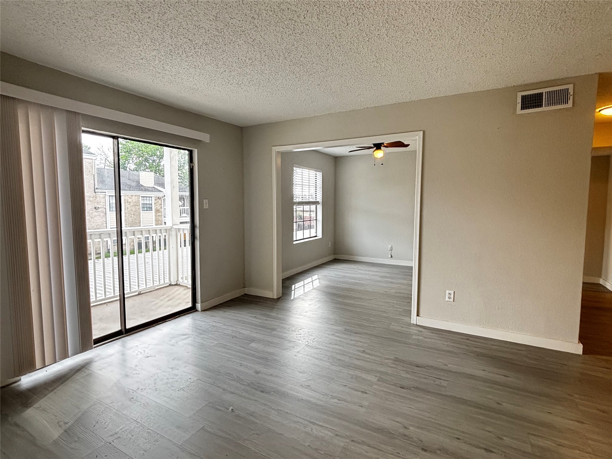 2750 Holly Hall Street, #1207, Houston, TX 77054