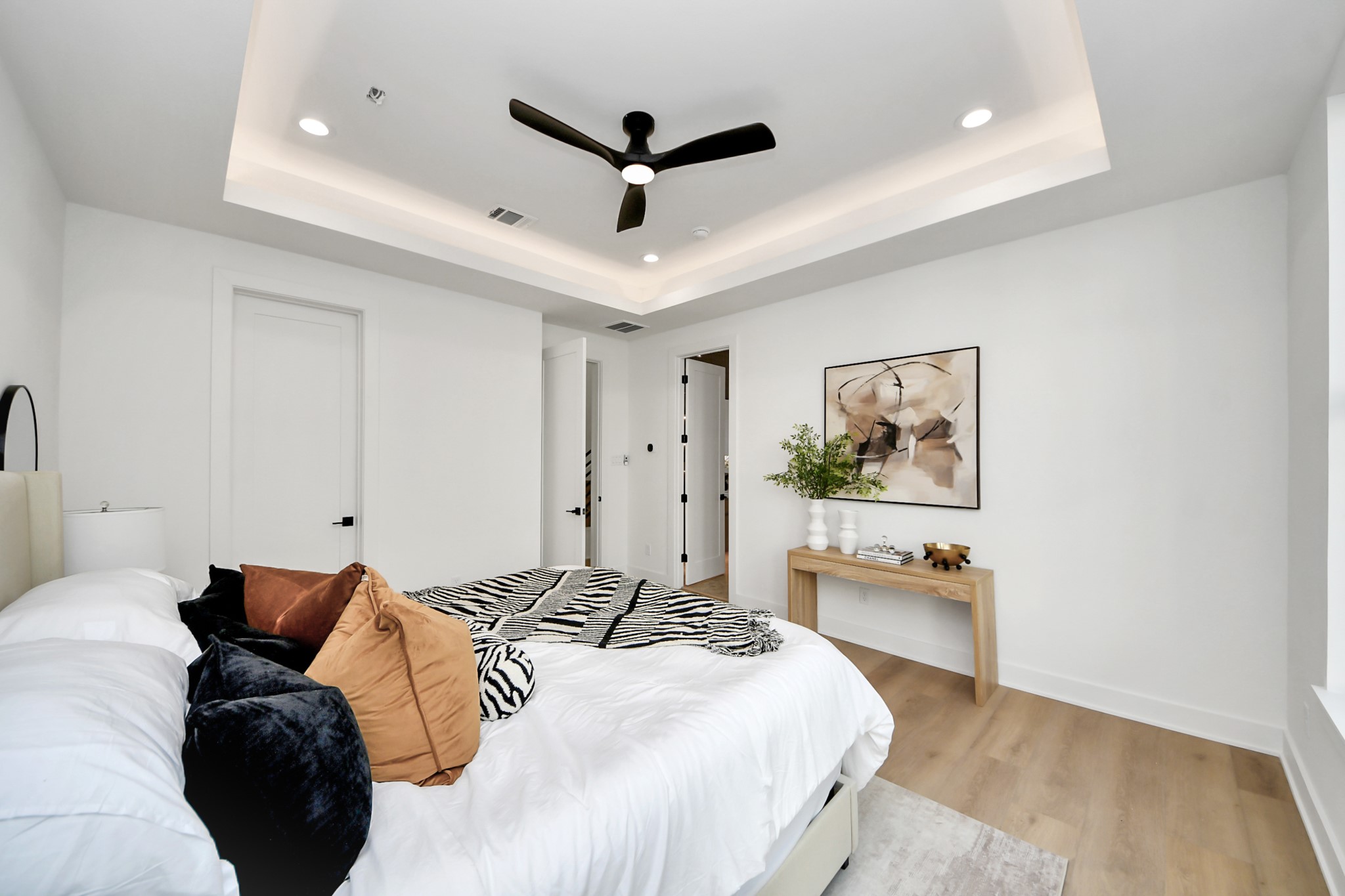 Spacious primary bedroom.