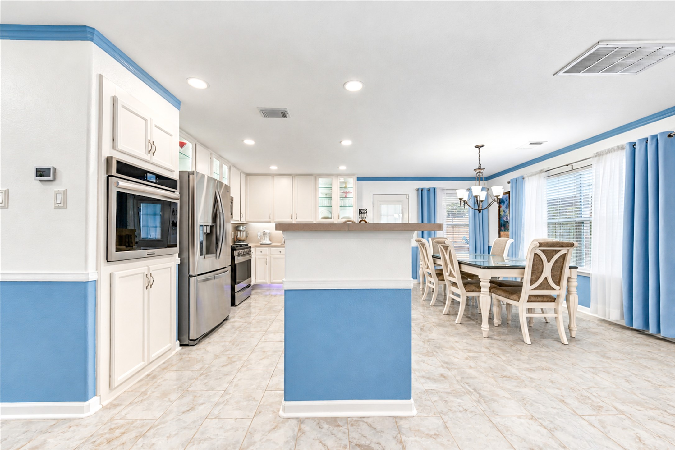 15322 Hensen Creek Drive, Houston, TX 77086
