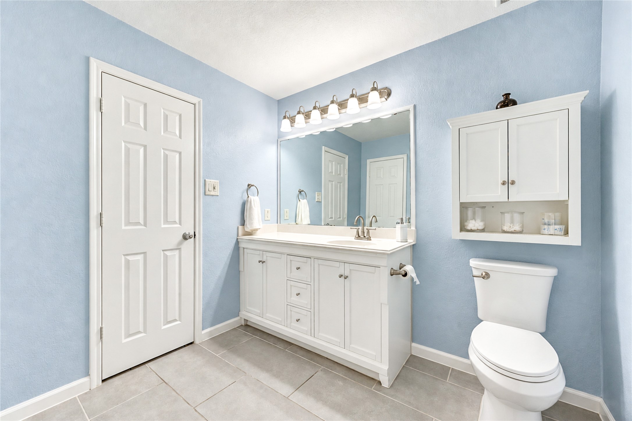 15322 Hensen Creek Drive, Houston, TX 77086