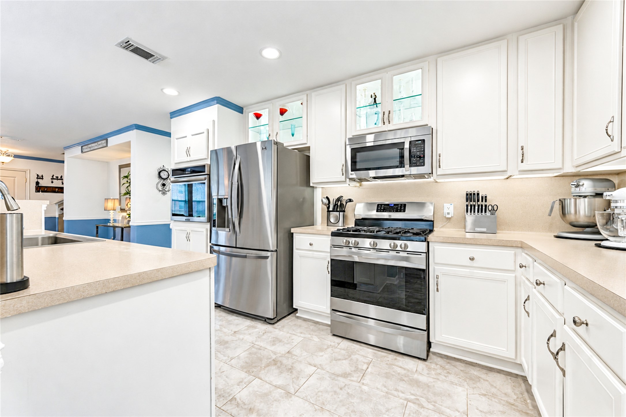 15322 Hensen Creek Drive, Houston, TX 77086