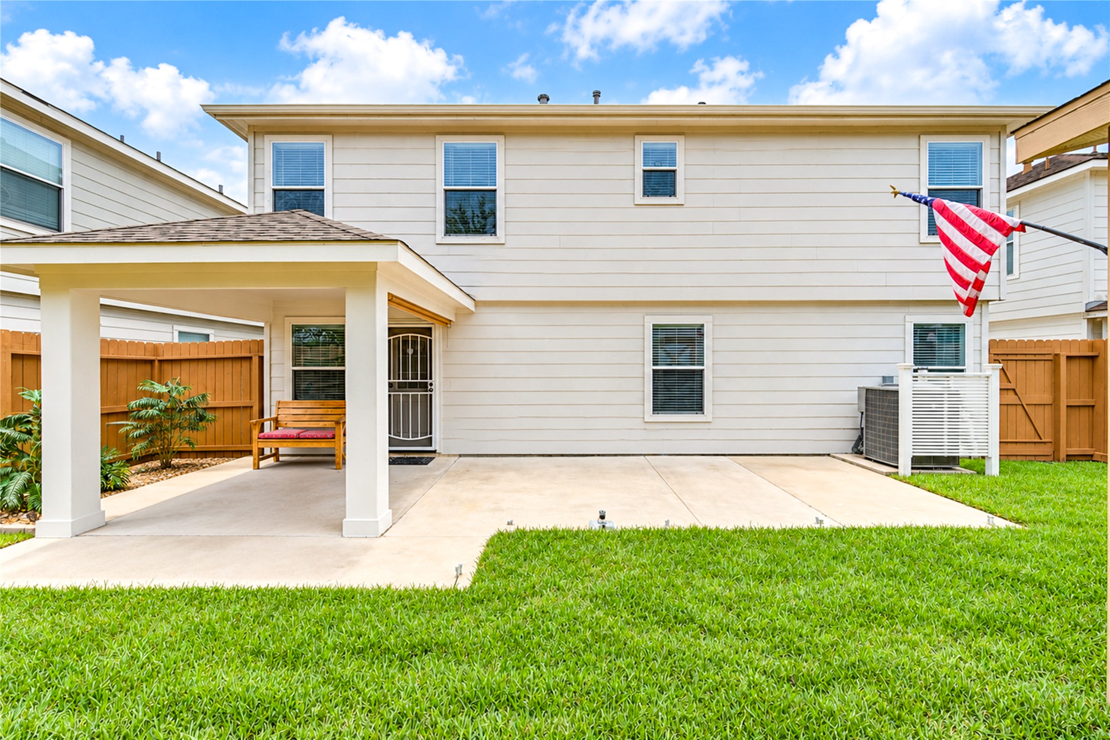 15322 Hensen Creek Drive, Houston, TX 77086
