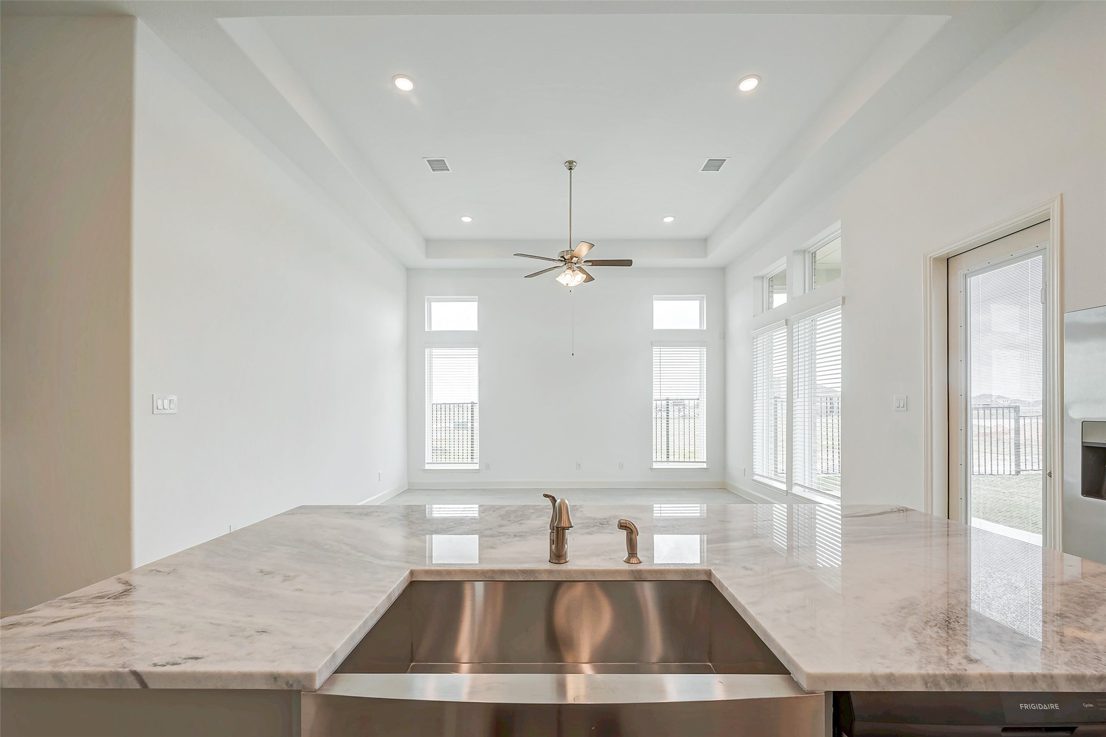 3007 Golden Isle Drive, Texas City, TX 77568