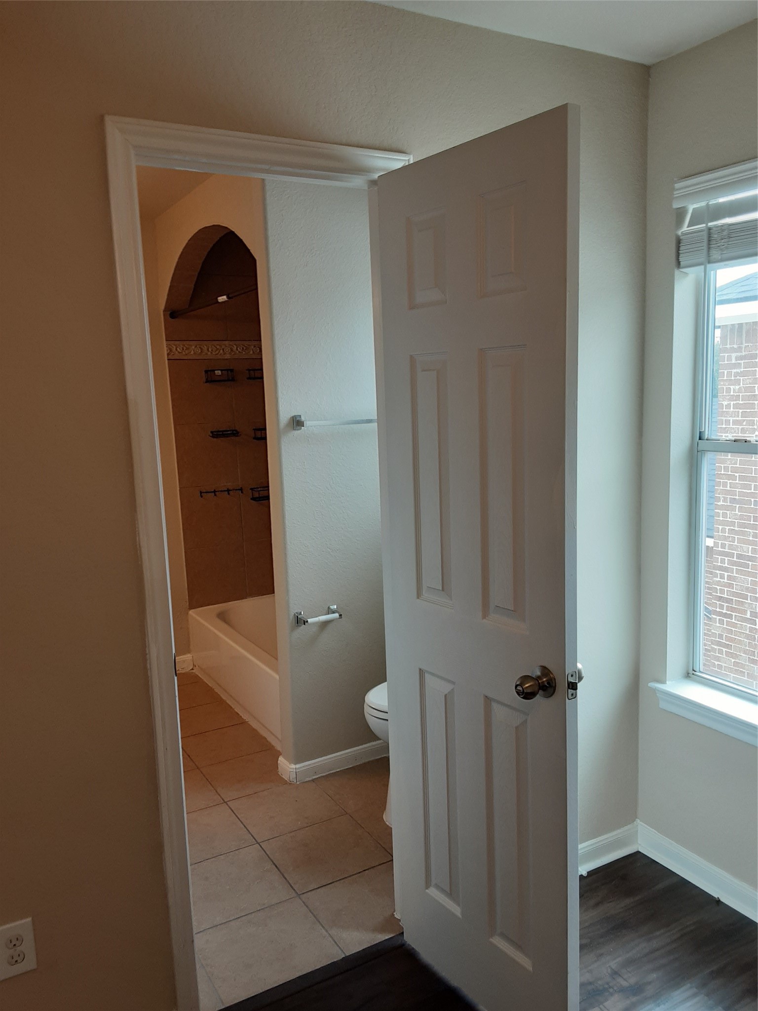5502 Post Oak Manor Drive, Houston, TX 77085