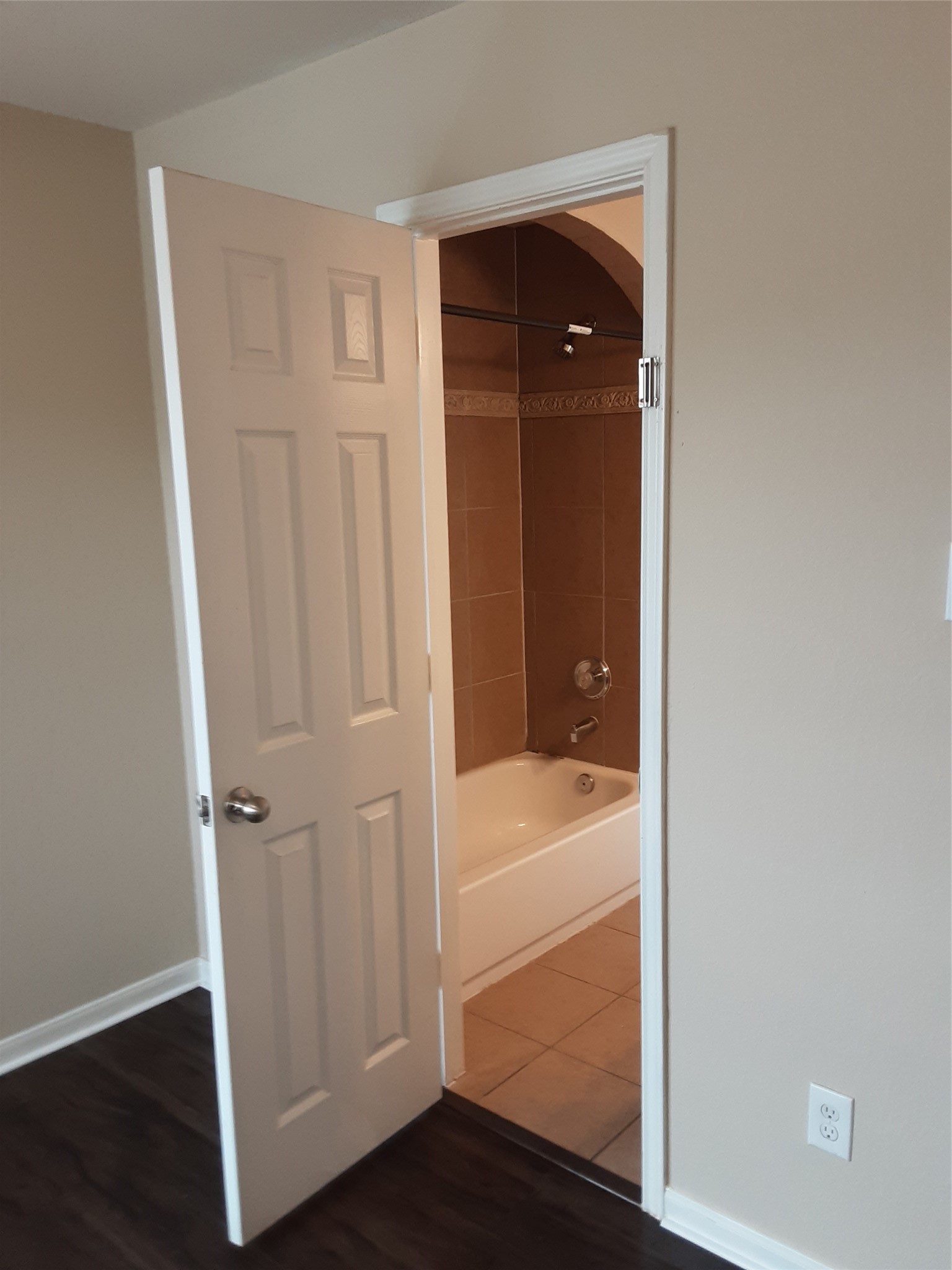 5502 Post Oak Manor Drive, Houston, TX 77085