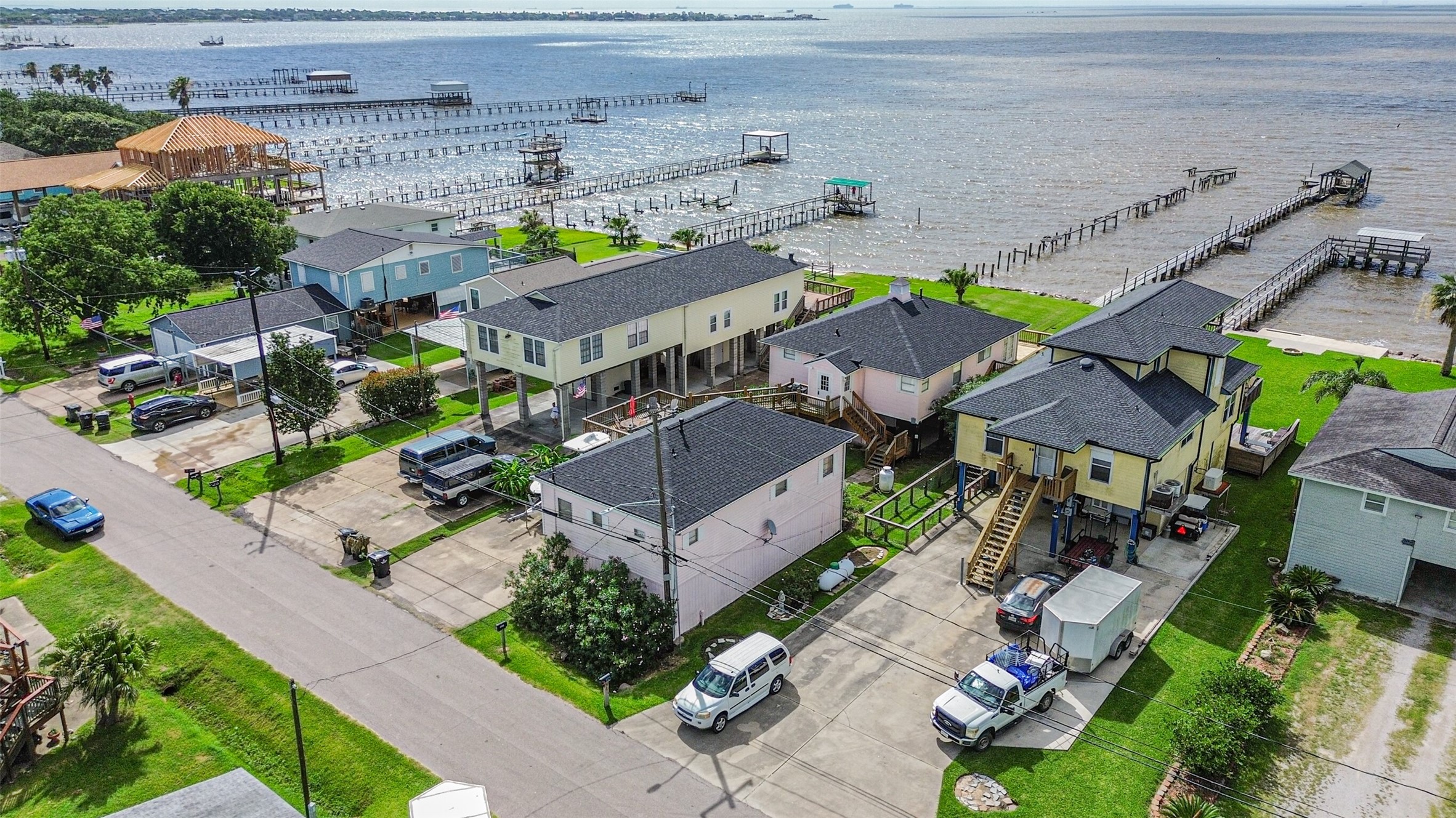 Garage apartment with income producing potential
