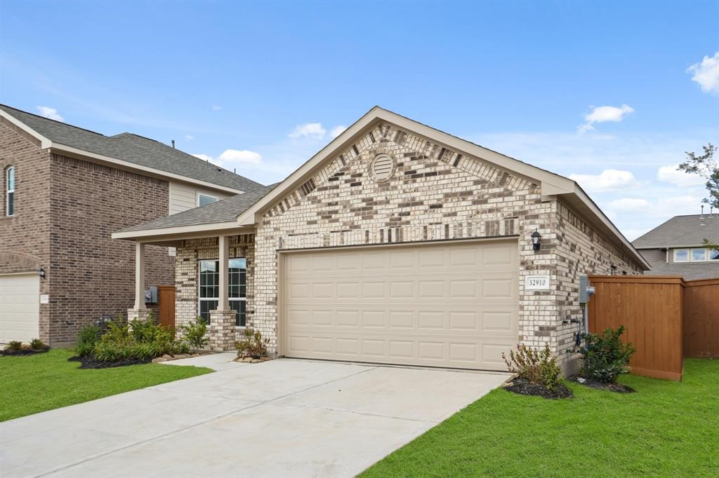 32910 Ruthie Dean Drive, Brookshire, TX 77423 32910 Ruthie Dean Drive, Brookshire, TX 77423