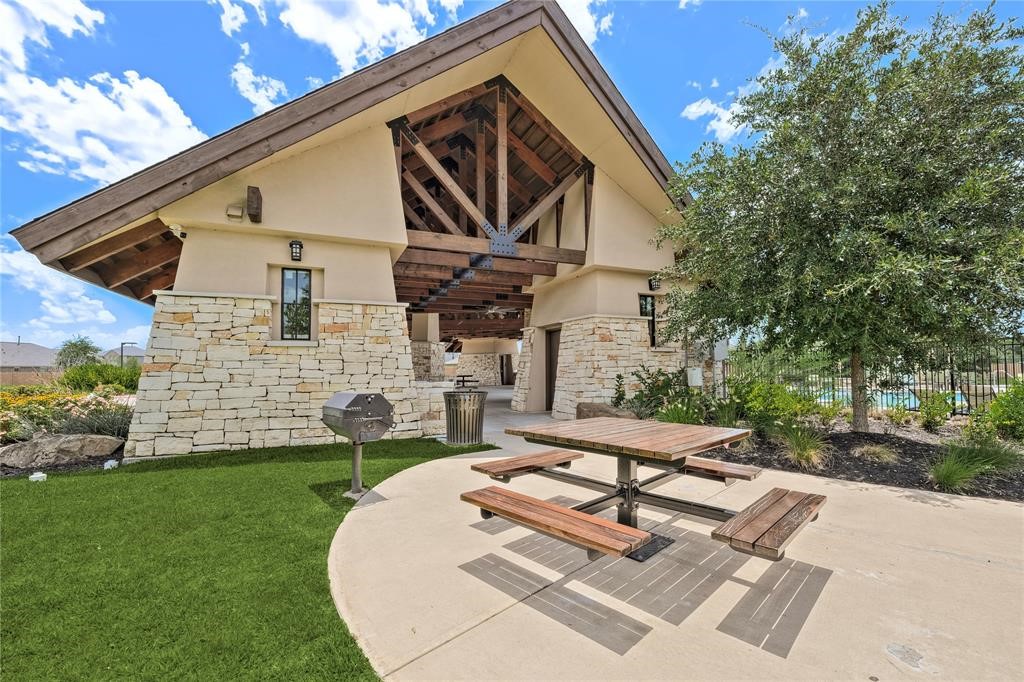 32910 Ruthie Dean Drive, Brookshire, TX 77423