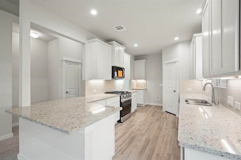32910 Ruthie Dean Drive, Brookshire, TX 77423 32910 Ruthie Dean Drive, Brookshire, TX 77423