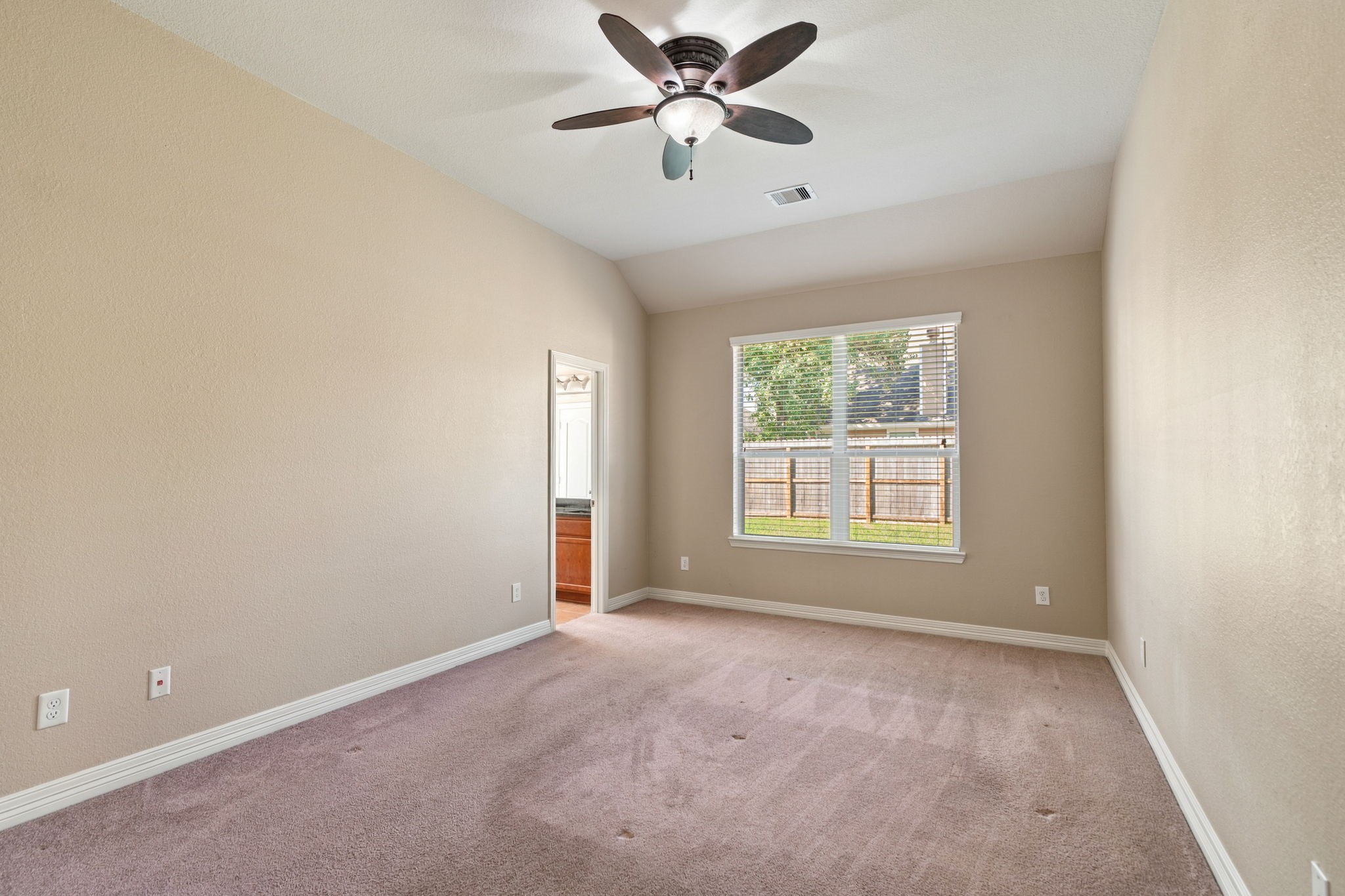 7302 Durango Creek Drive, Magnolia, TX 77354