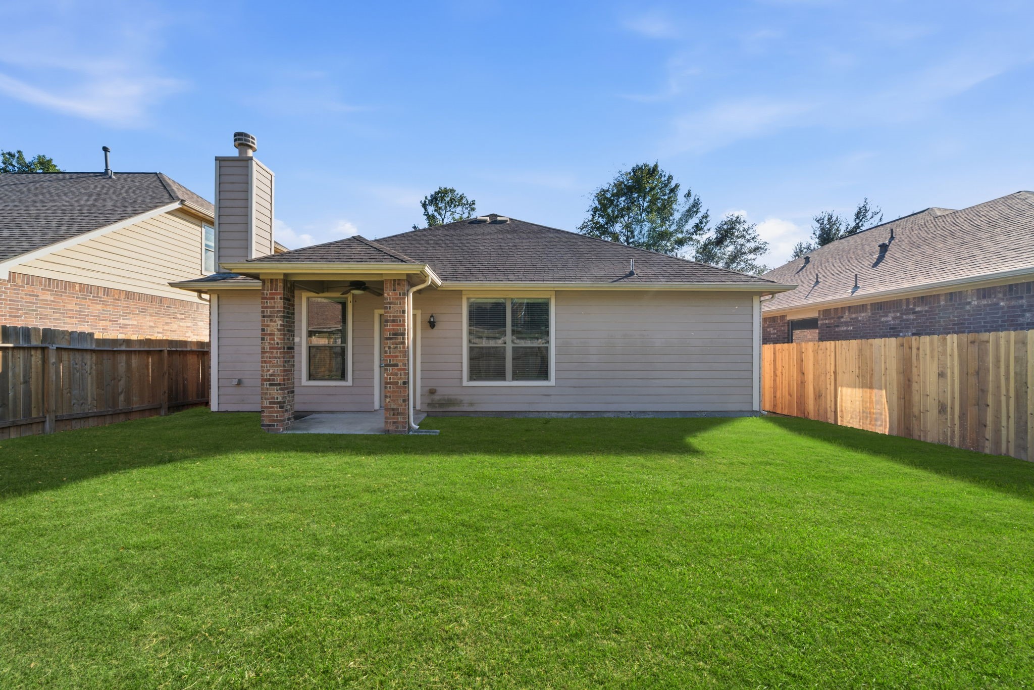 7302 Durango Creek Drive, Magnolia, TX 77354