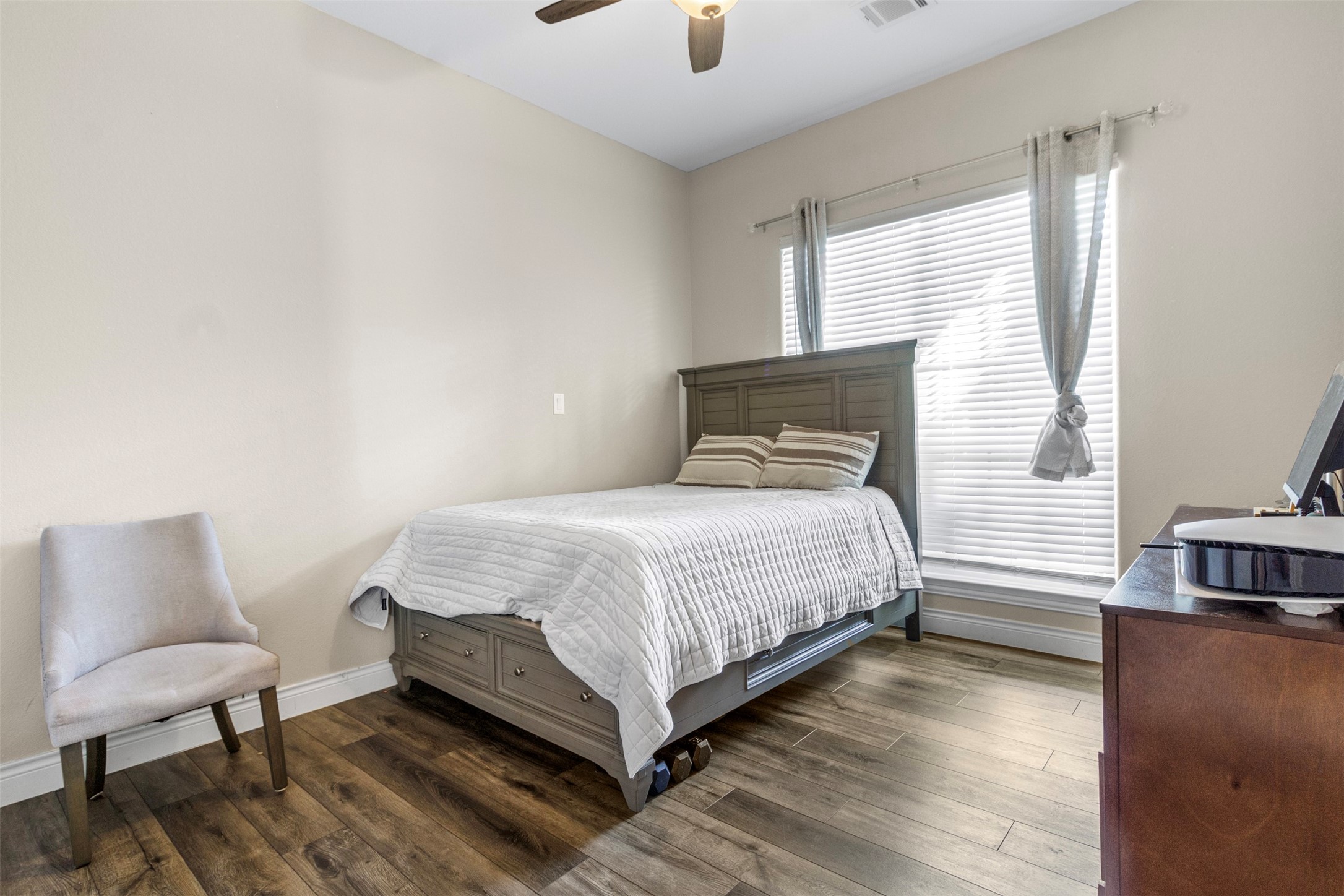 13336 Lake Breeze Lane, Willis, TX 77318