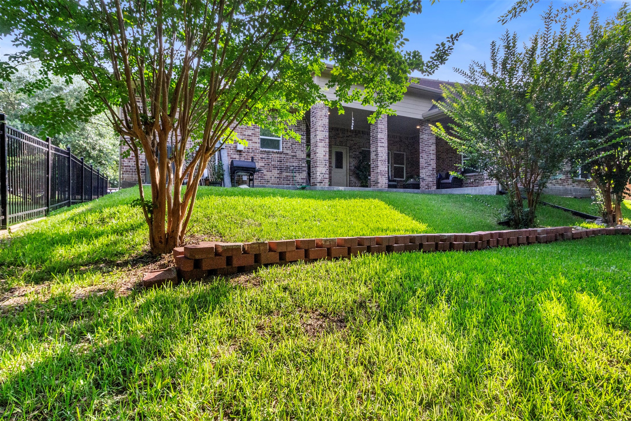 13336 Lake Breeze Lane, Willis, TX 77318