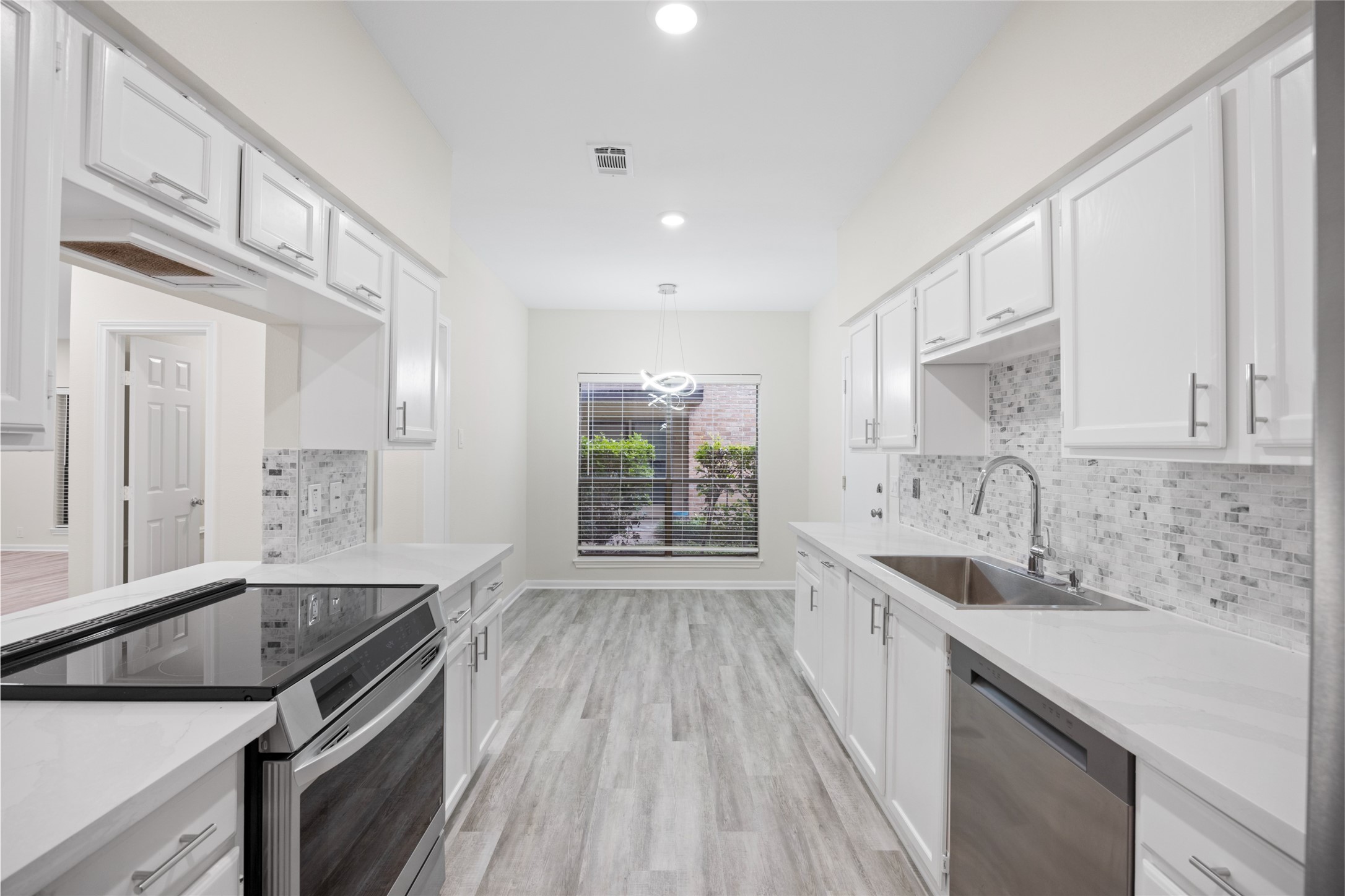2668 Bering Drive, #2668, Houston, TX 77057