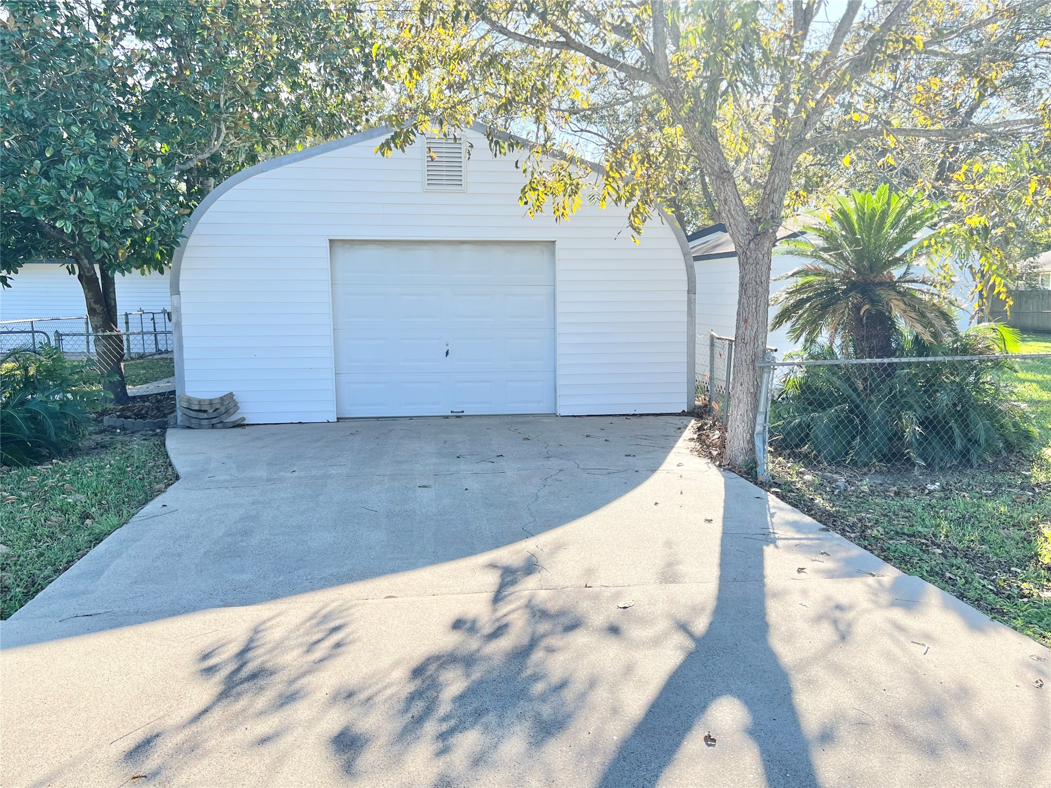 You can easily park at least 2 vehicles inside the Kwanza Hut if you don't want to use it as a workshop, additional parking included here on 1st St Too!