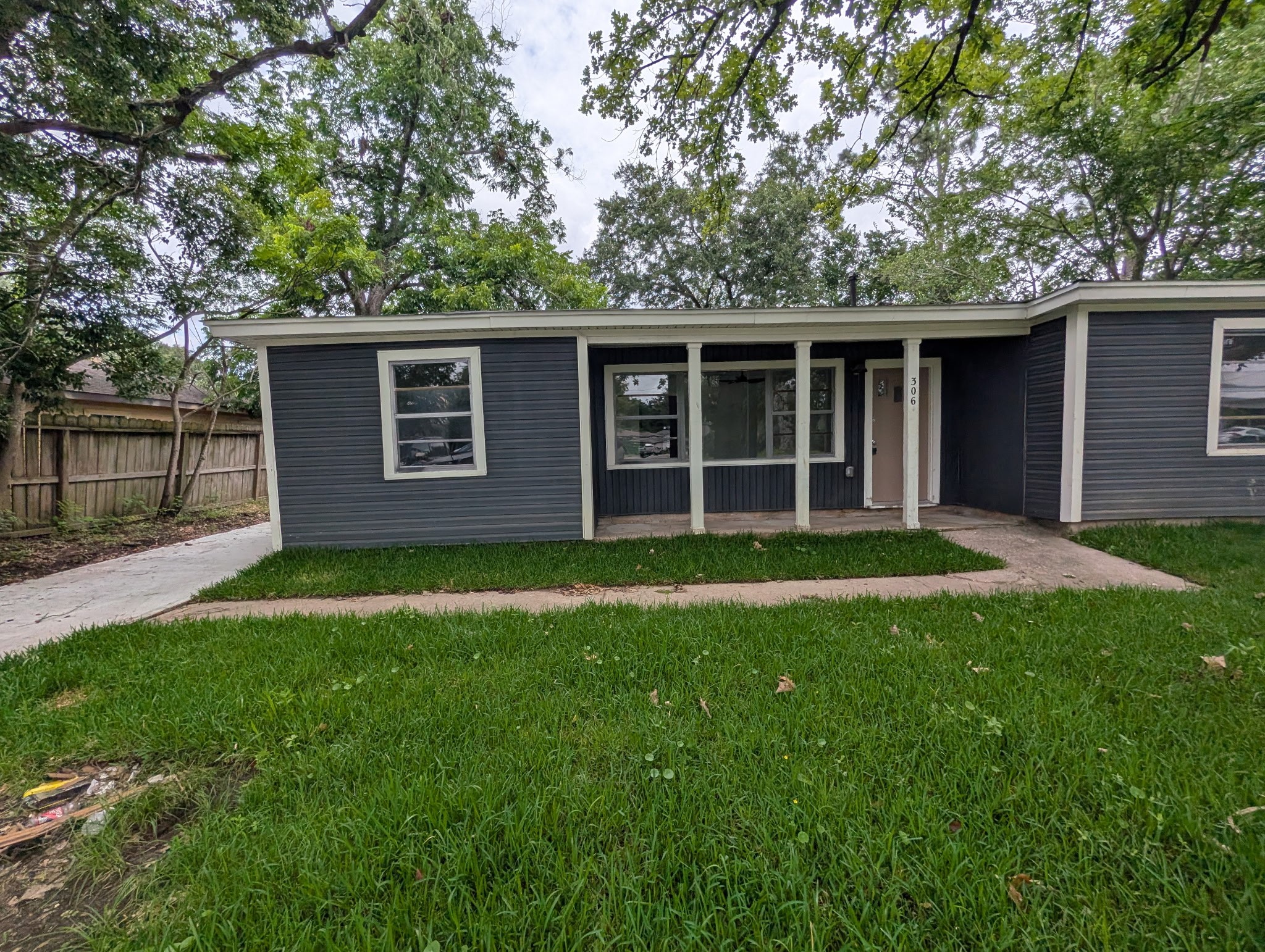306 Allendale Road, Pasadena, TX 77502