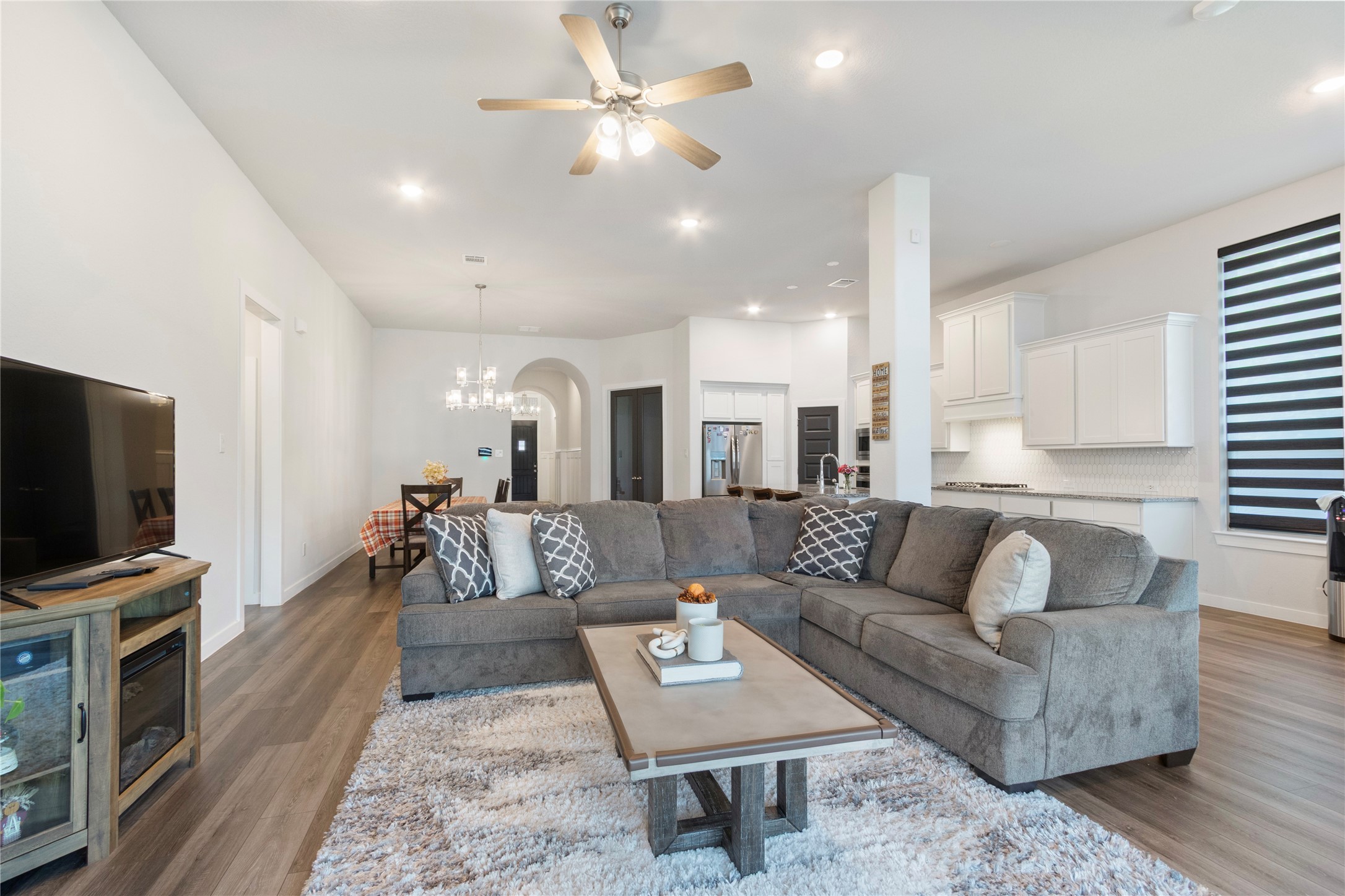 23703 Lively Ferry Lane, Richmond, TX 77469 23703 Lively Ferry Lane, Richmond, TX 77469