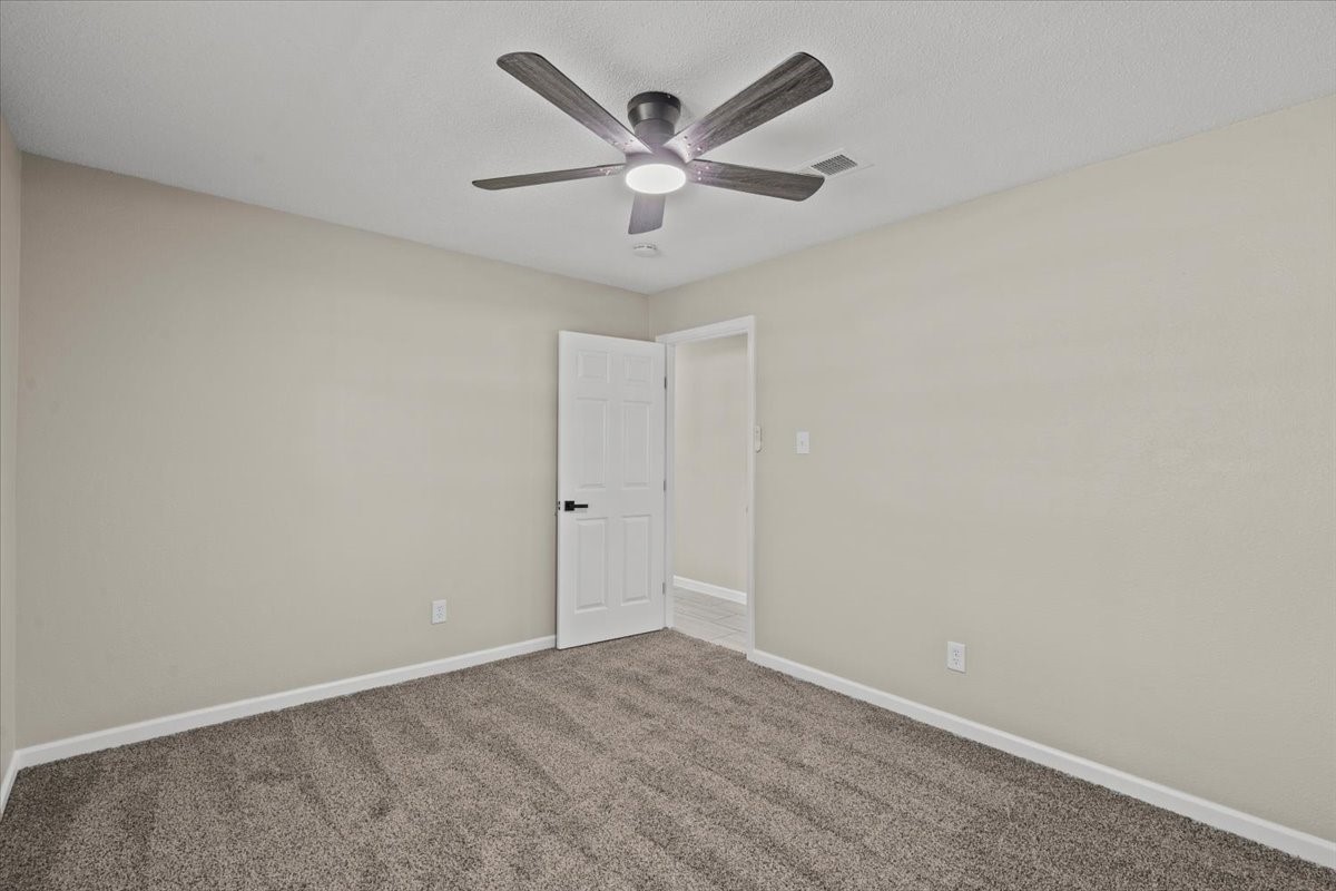 3405 Meadowlark Lane, Alvin, TX 77511