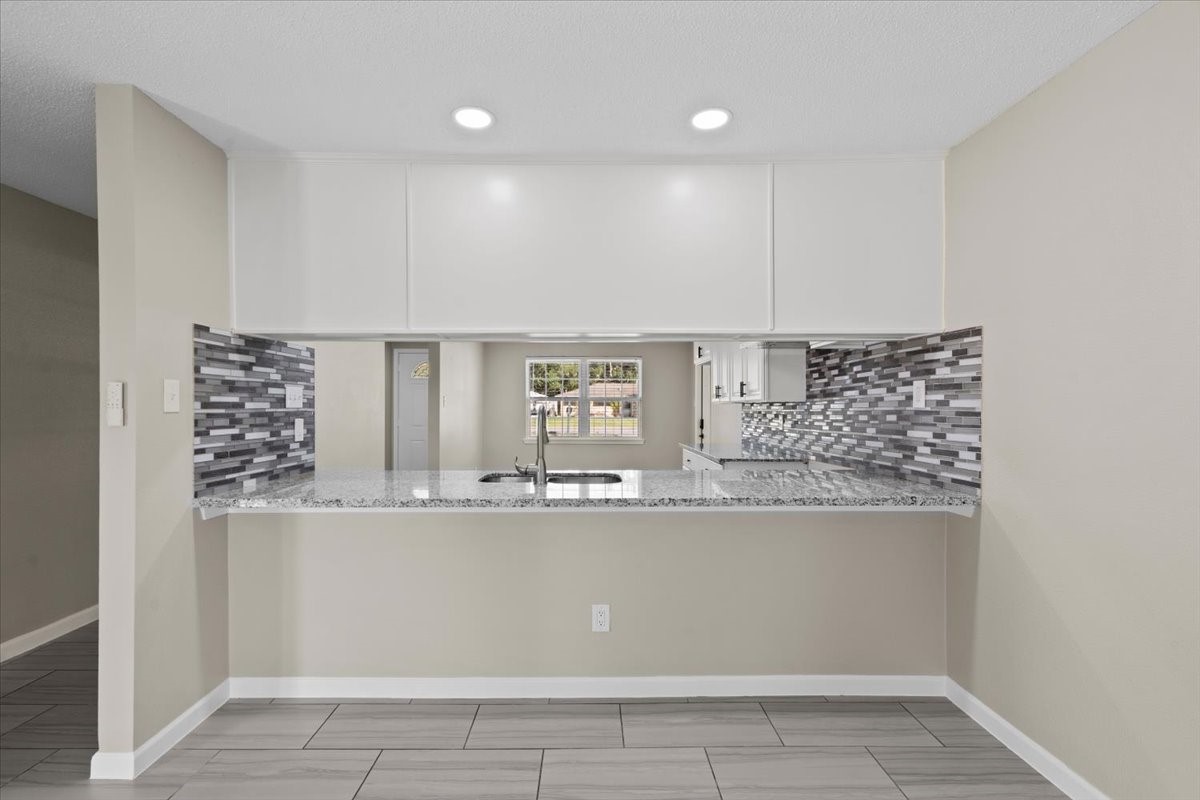 3405 Meadowlark Lane, Alvin, TX 77511