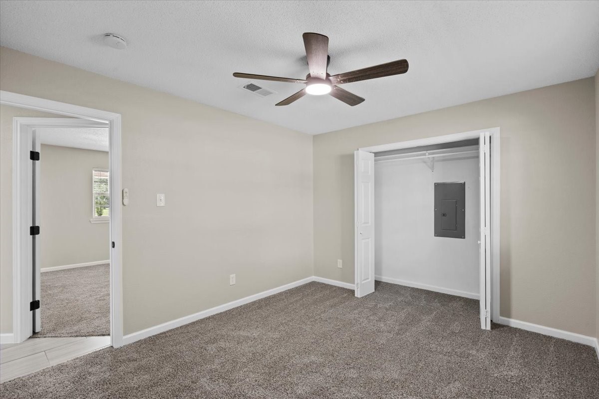 3405 Meadowlark Lane, Alvin, TX 77511