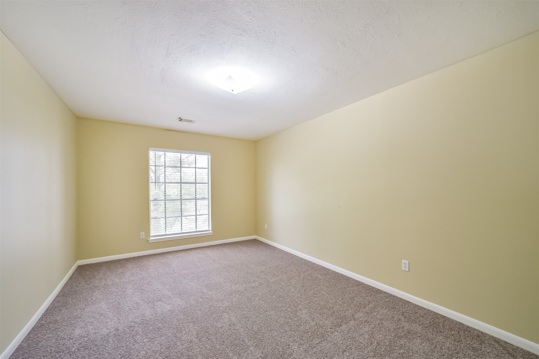 3rd bedroom upstairs.