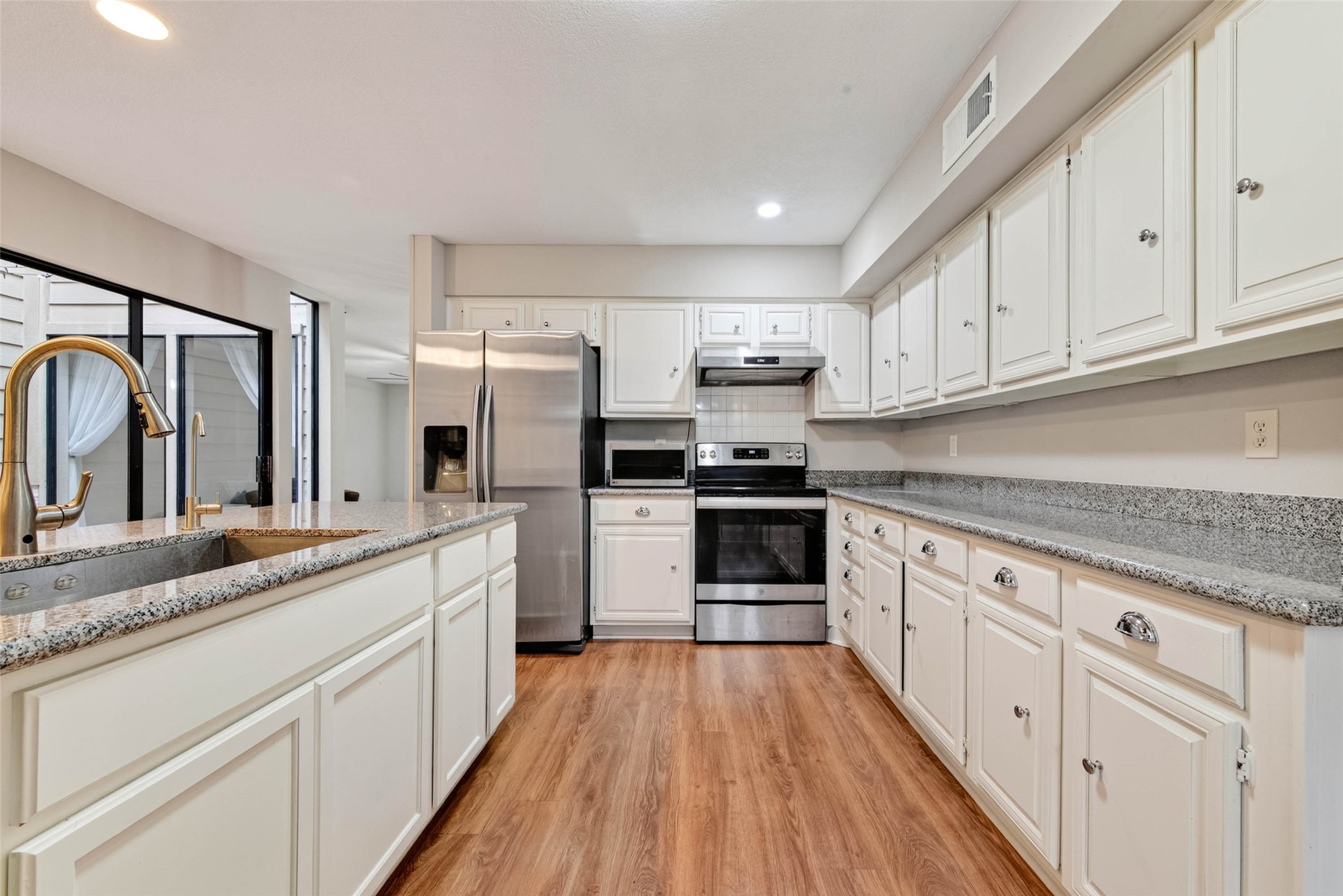 7935 Kendalia Drive, Houston, TX 77036