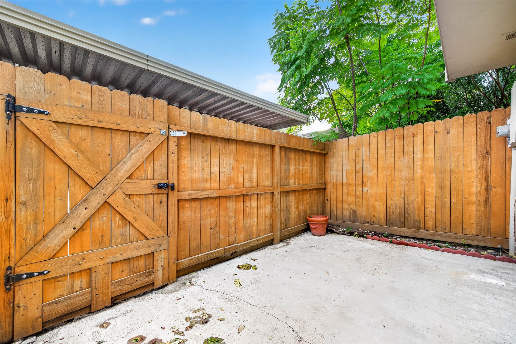 7935 Kendalia Drive, Houston, TX 77036