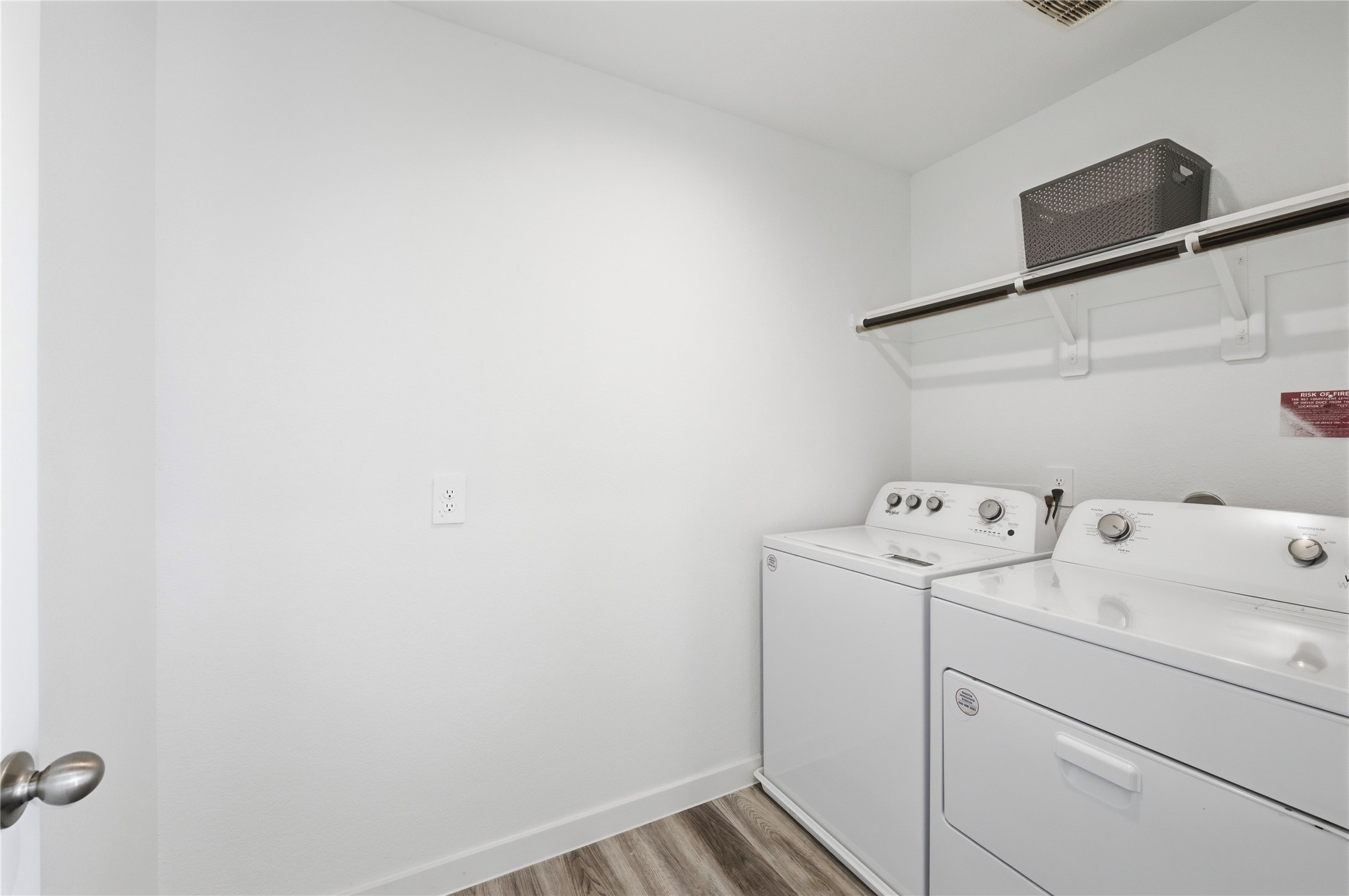 Spacious Utility room on 2nd level