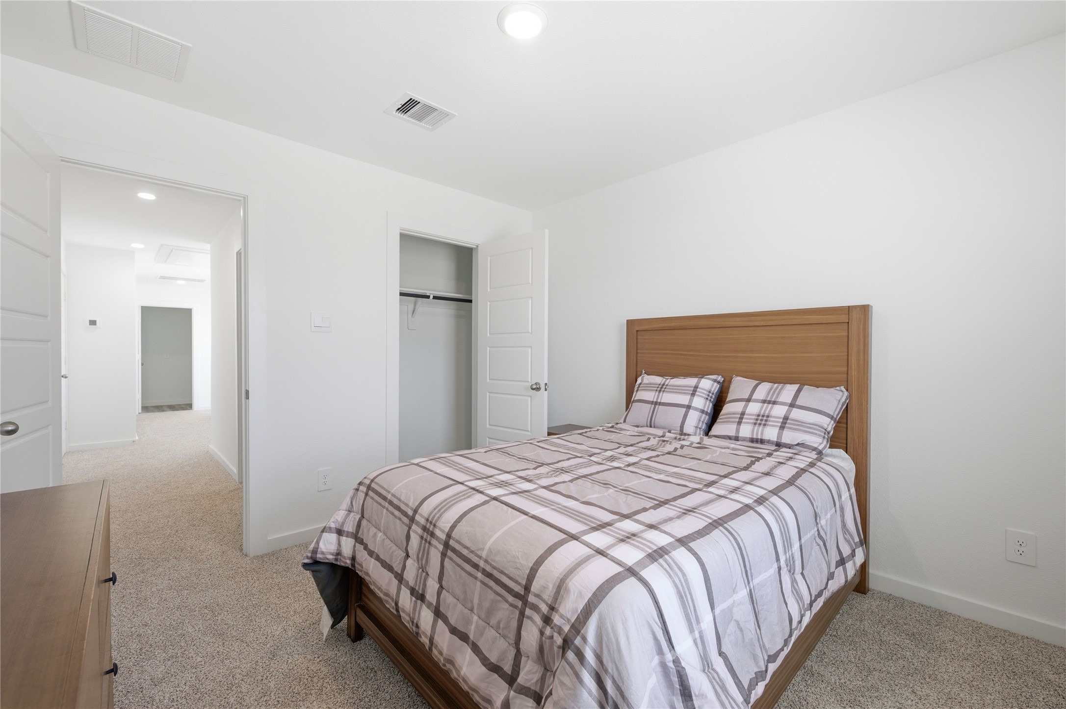 Large closet space in the 2nd bedroom.