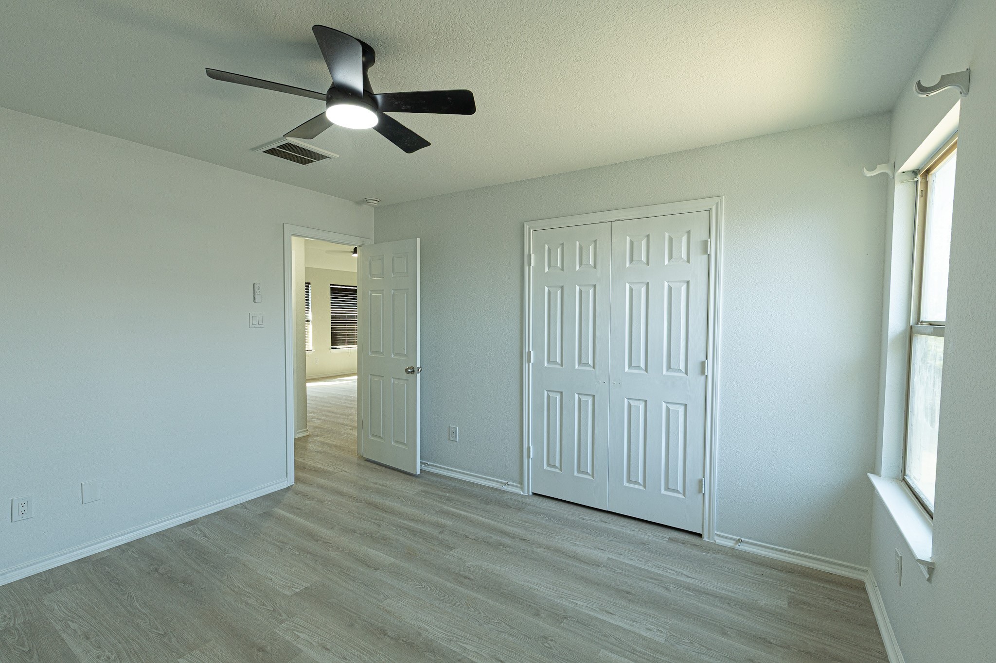 2719 Star Peak Drive, Houston, TX 77088