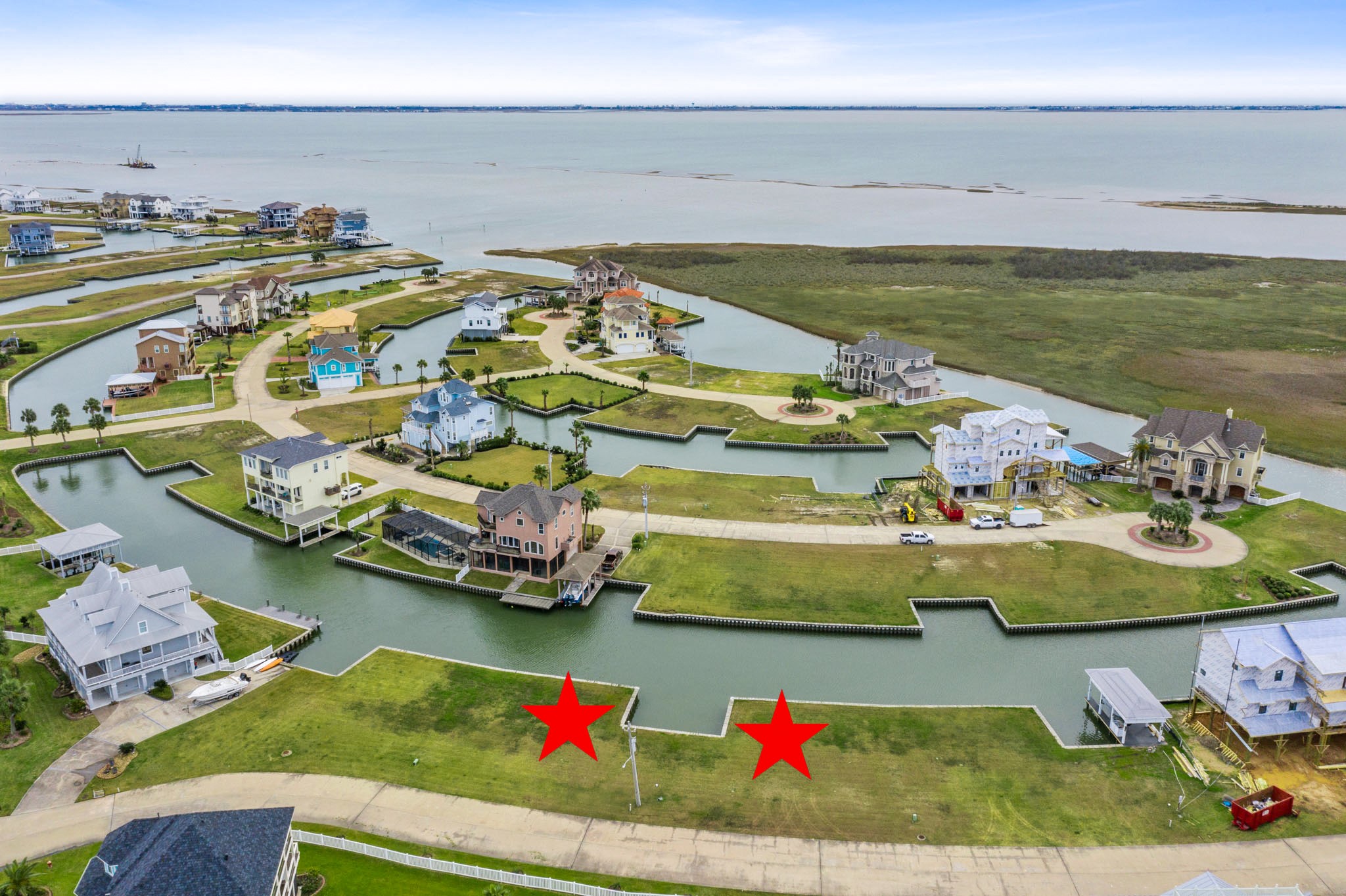 27 Isla Morada, Hitchcock, TX 77563 27 Isla Morada, Hitchcock, TX 77563