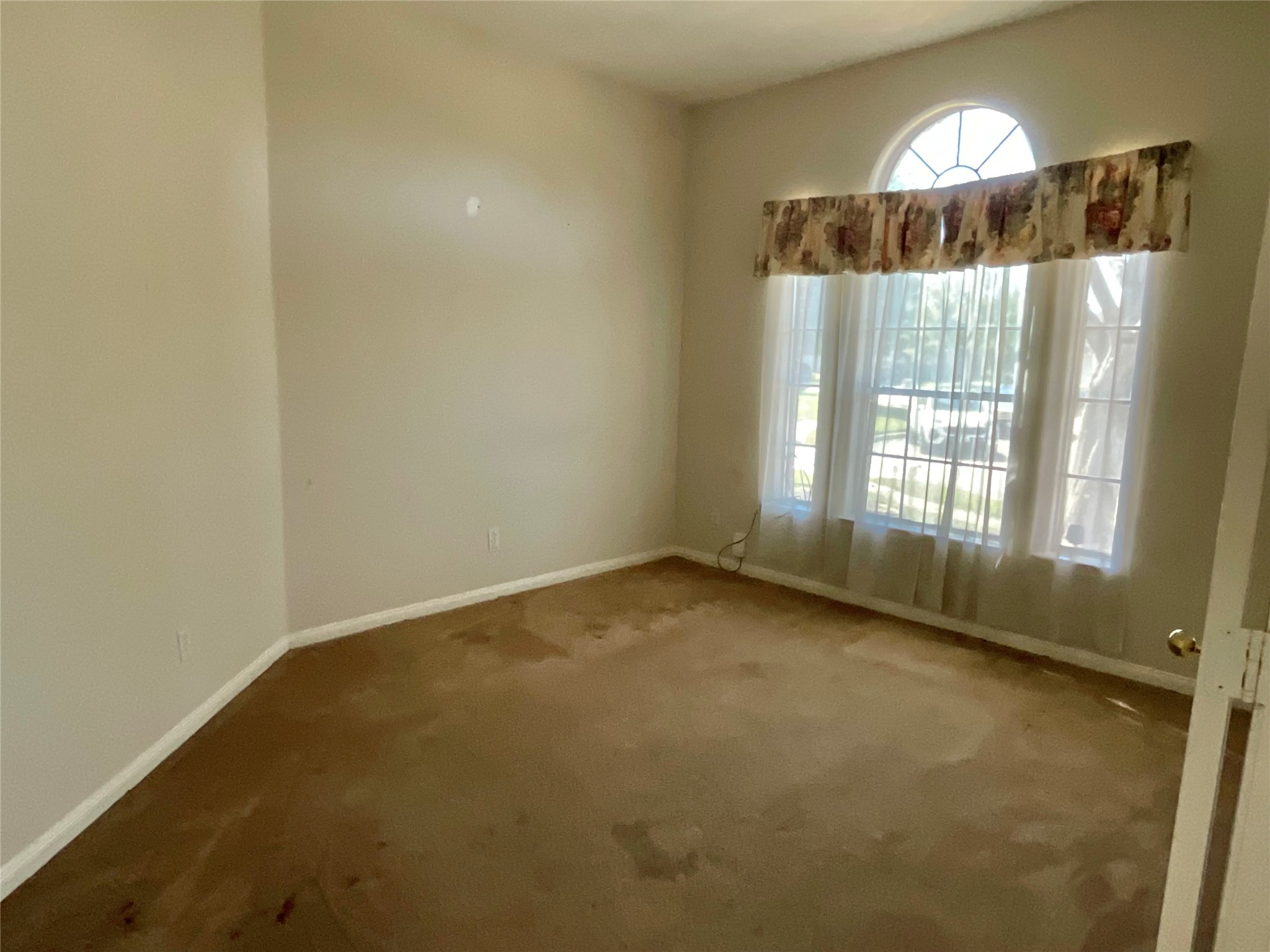 Home Office/Bedroom 4